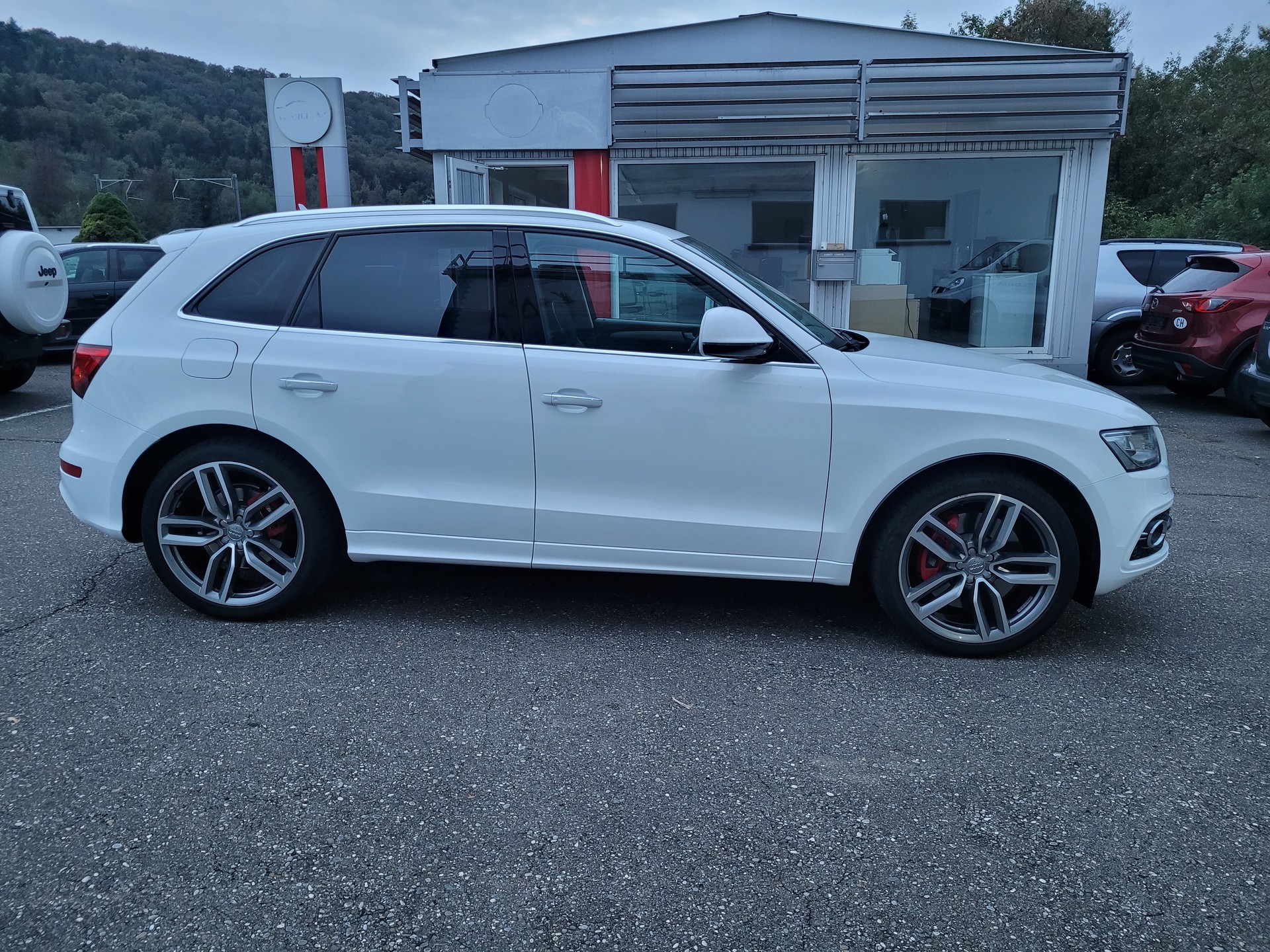 AUDI SQ5 3.0 TDI quattro tiptronic-image-6