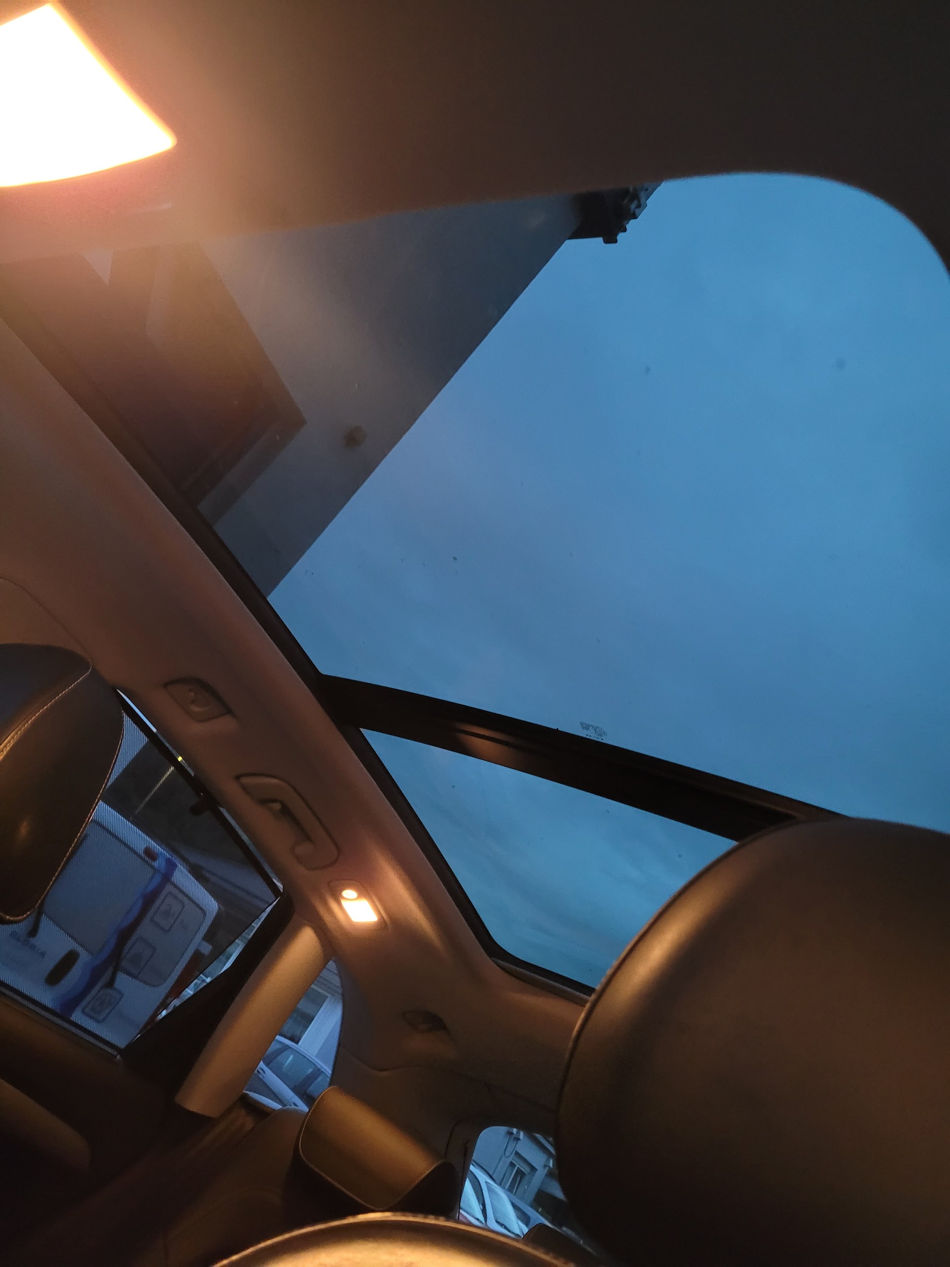 AUDI SQ5 3.0 TDI quattro tiptronic-image-9