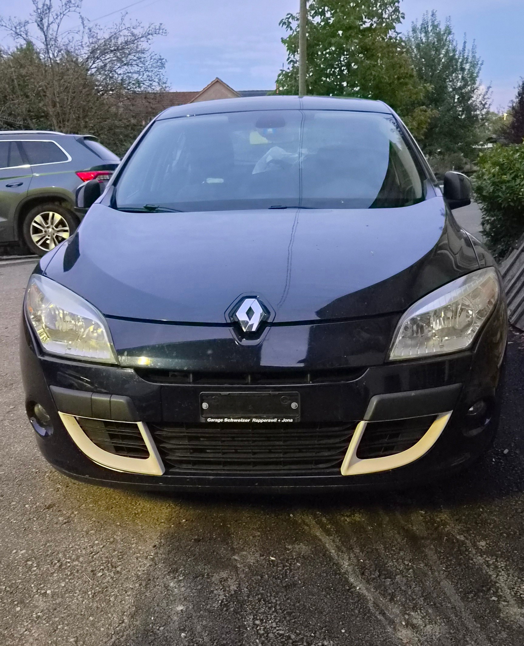 Car photo