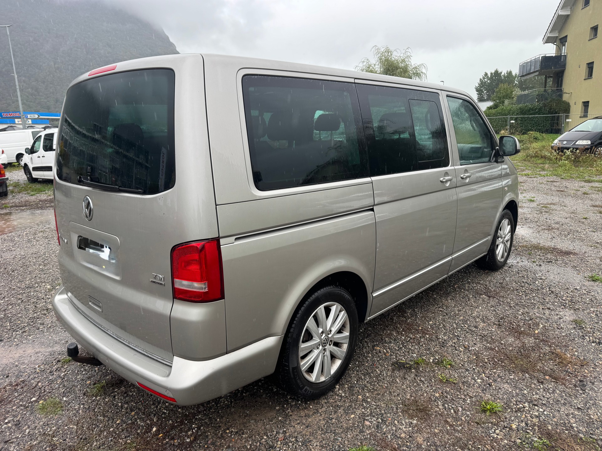 VW T5 Multivan 2.0 Bi-TDI CR Highline 4Motion-image-2