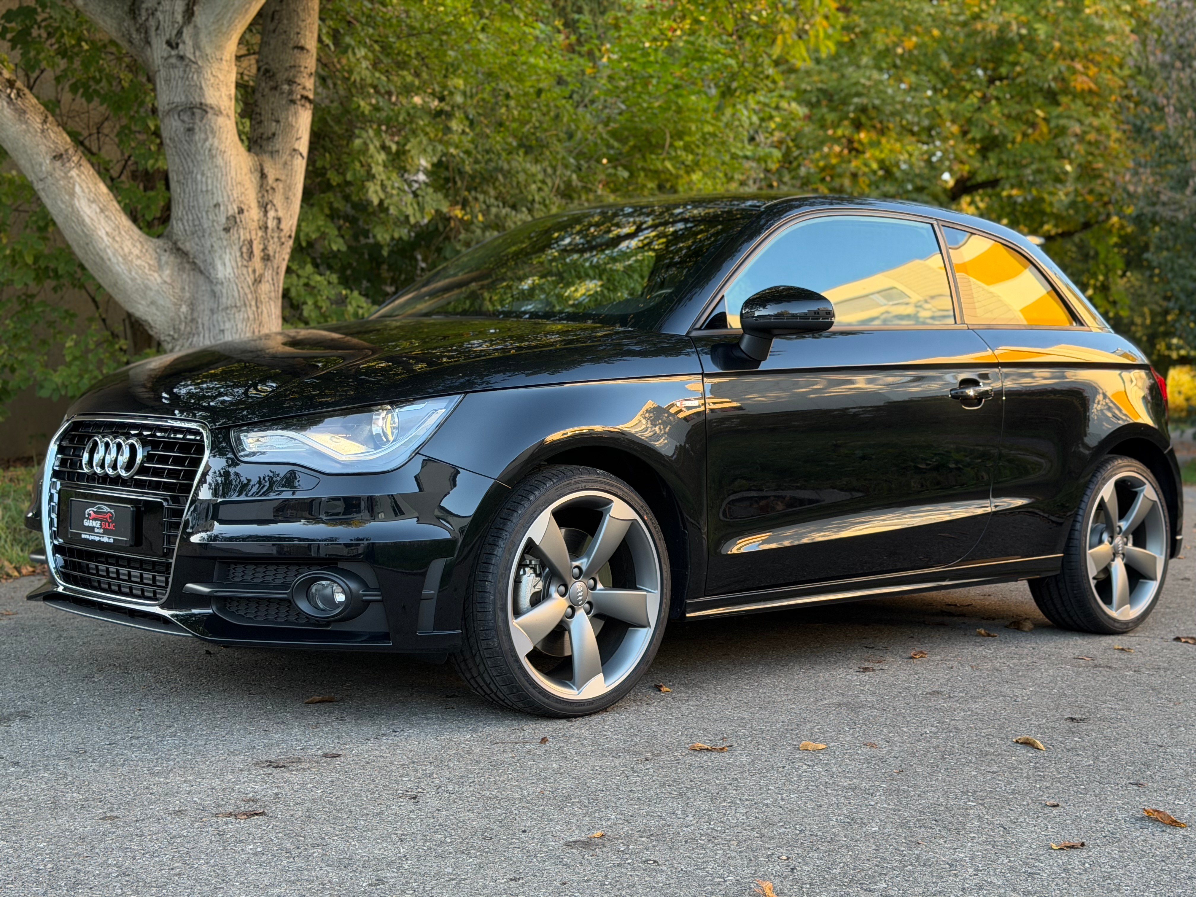 Car photo