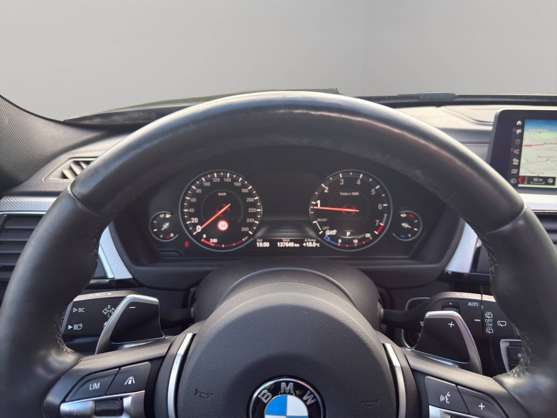 BMW 330i xDrive Touring Edition M Sport Steptronic-image-16