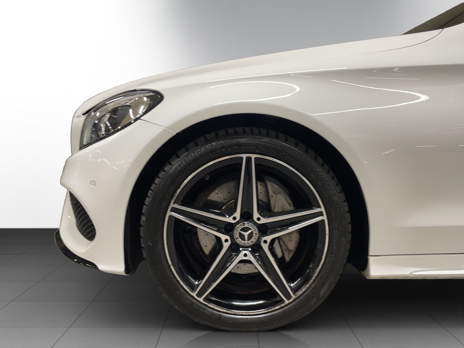 MERCEDES-BENZ C 200 Coupé 4Matic 9G-Tronic-image-6