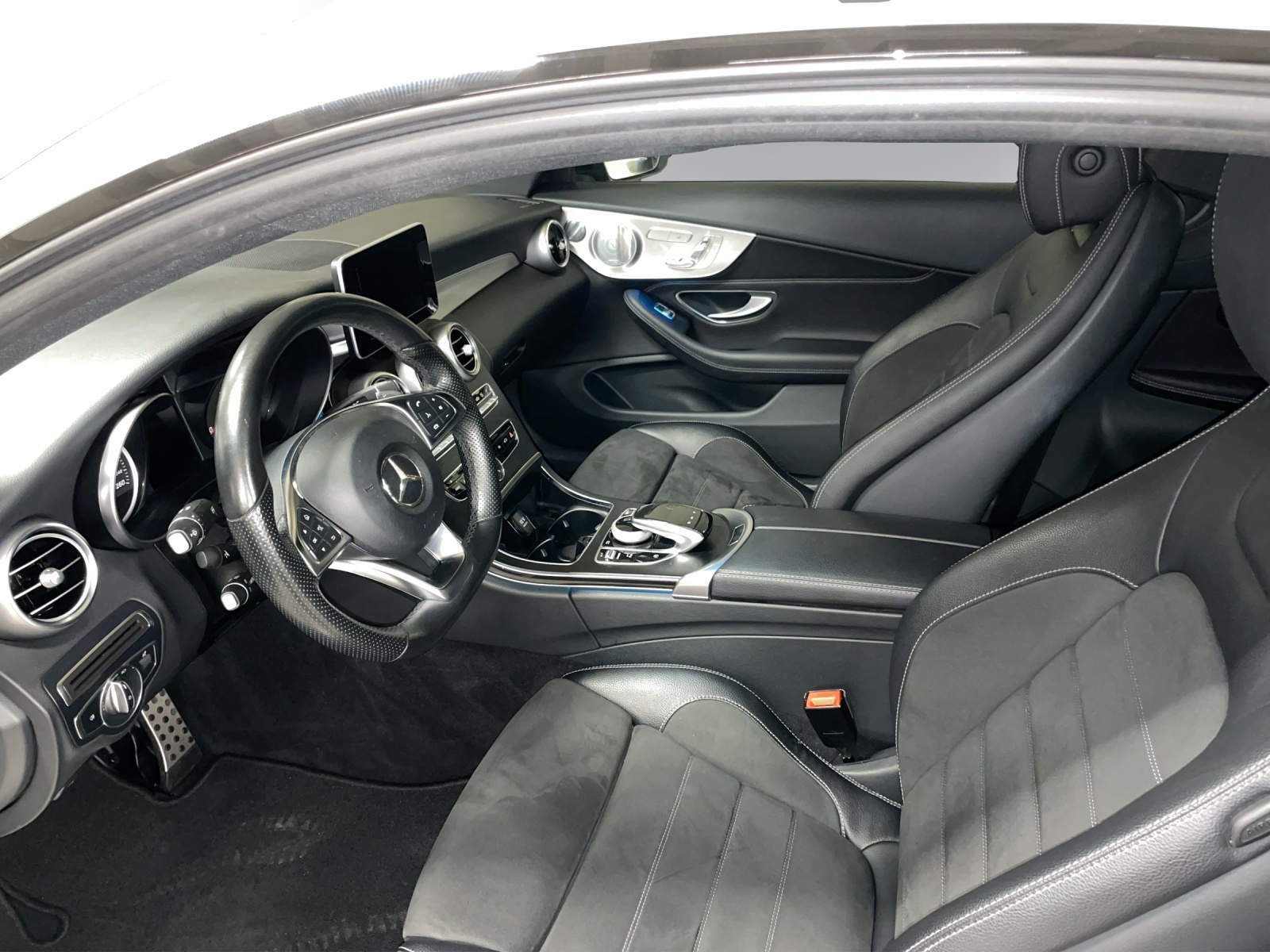 Image MERCEDES-BENZ C-200 C 200 Coupé 4Matic 9G-Tronic