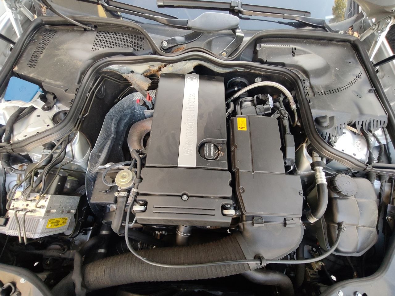 MERCEDES-BENZ E 200 Kompressor Classic-image-13