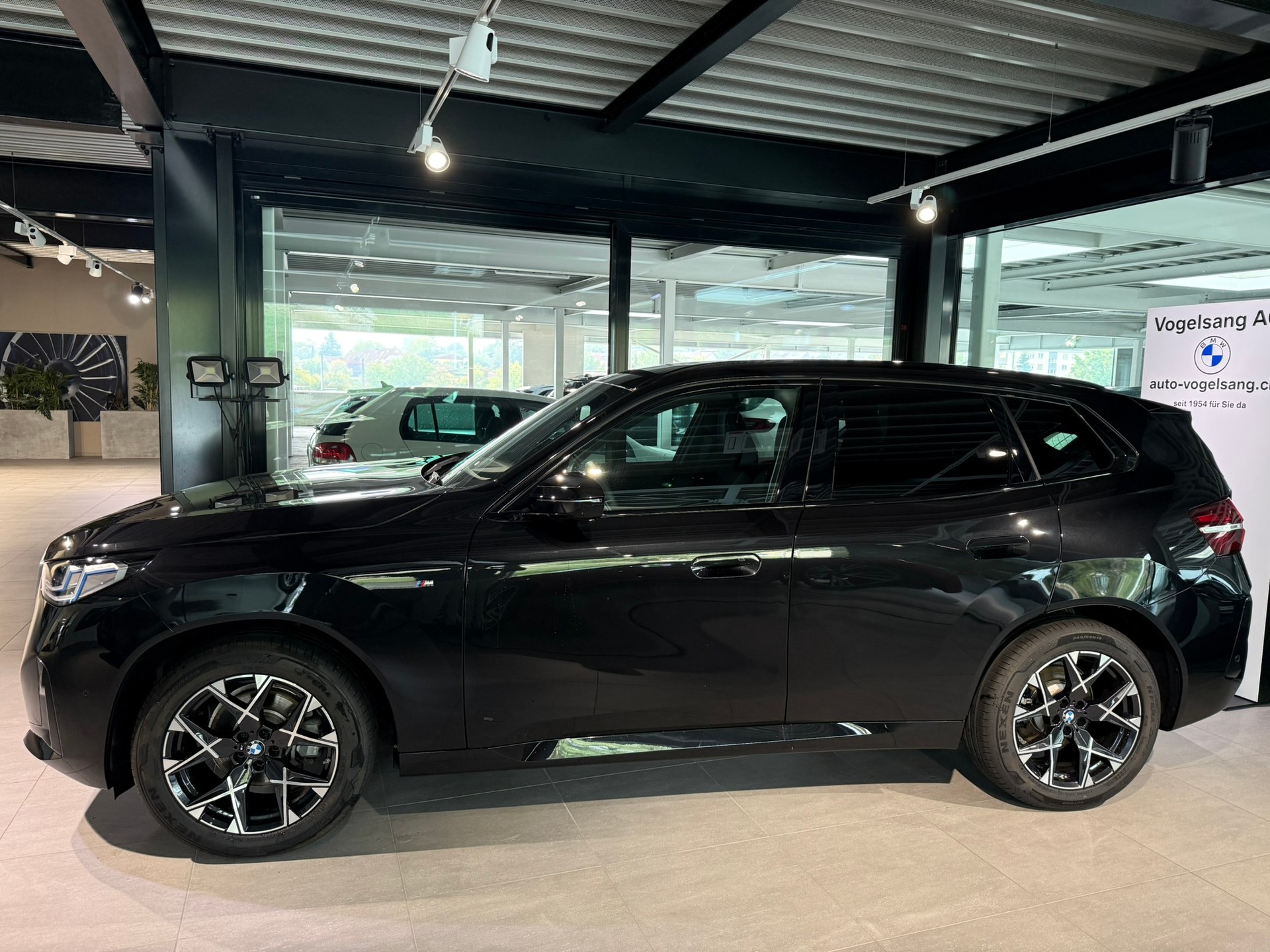 BMW X3 xDrive 48V 20d M Sport-showroom-element-2