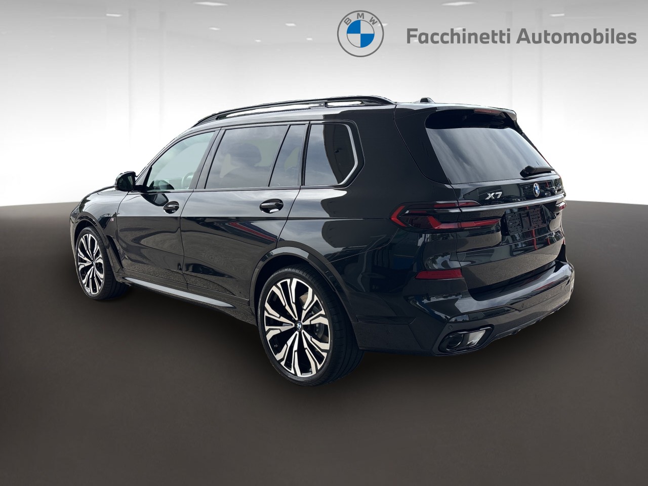 BMW X7 xDrive 48V 40d M Sport Pro Steptronic-showroom-element-2