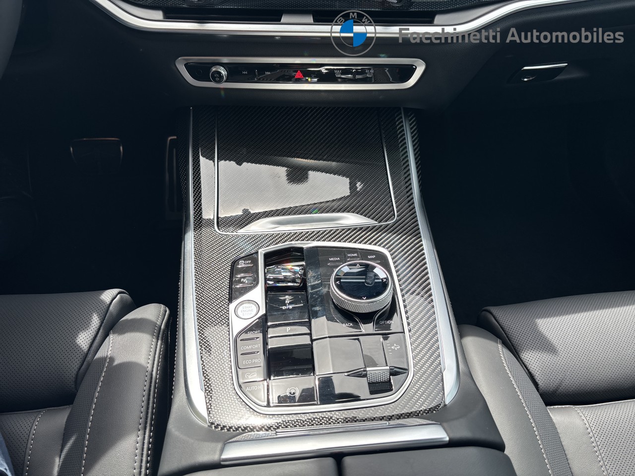 BMW X7 xDrive 48V 40d M Sport Pro Steptronic-image-15