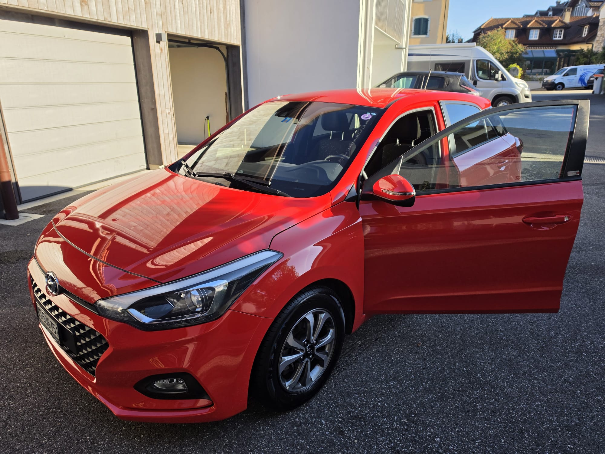 Car photo