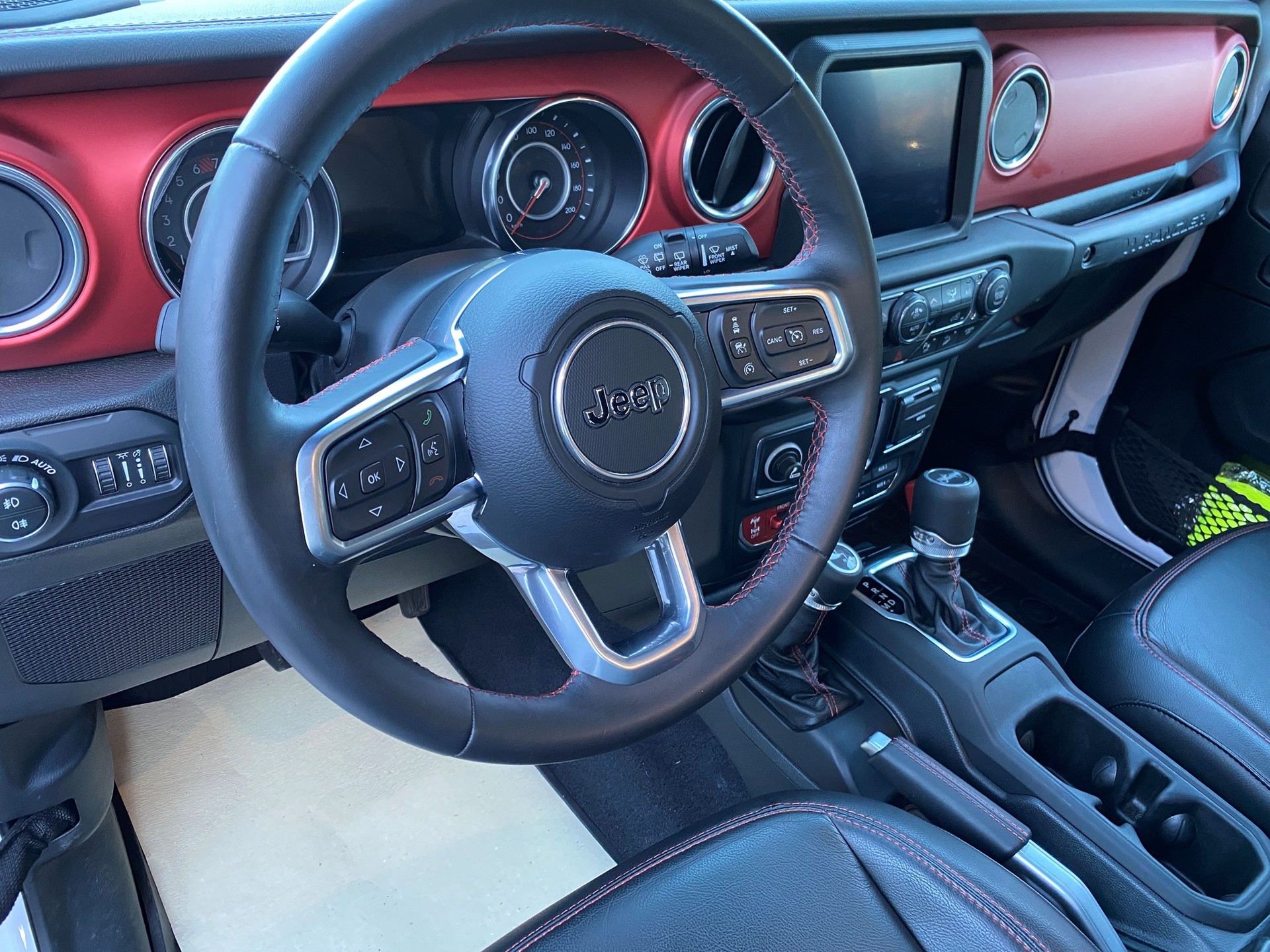 JEEP Wrangler 2.0 Rubicon Automatic-image-9