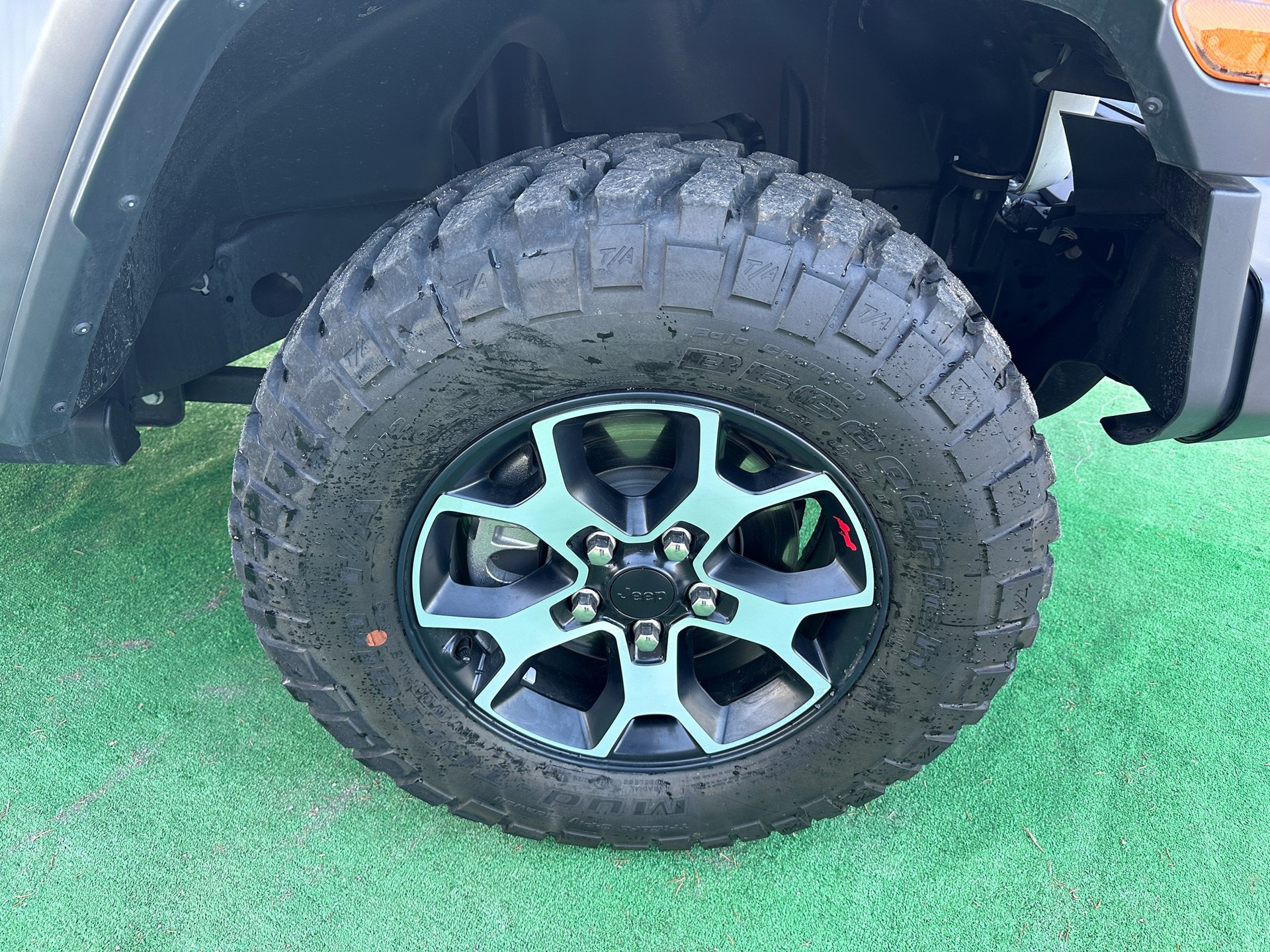 JEEP Wrangler 2.0 Rubicon Automatic-image-3