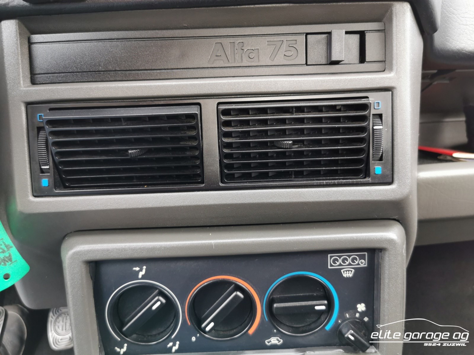 ALFA ROMEO 75 1.8 Turbo-image-14