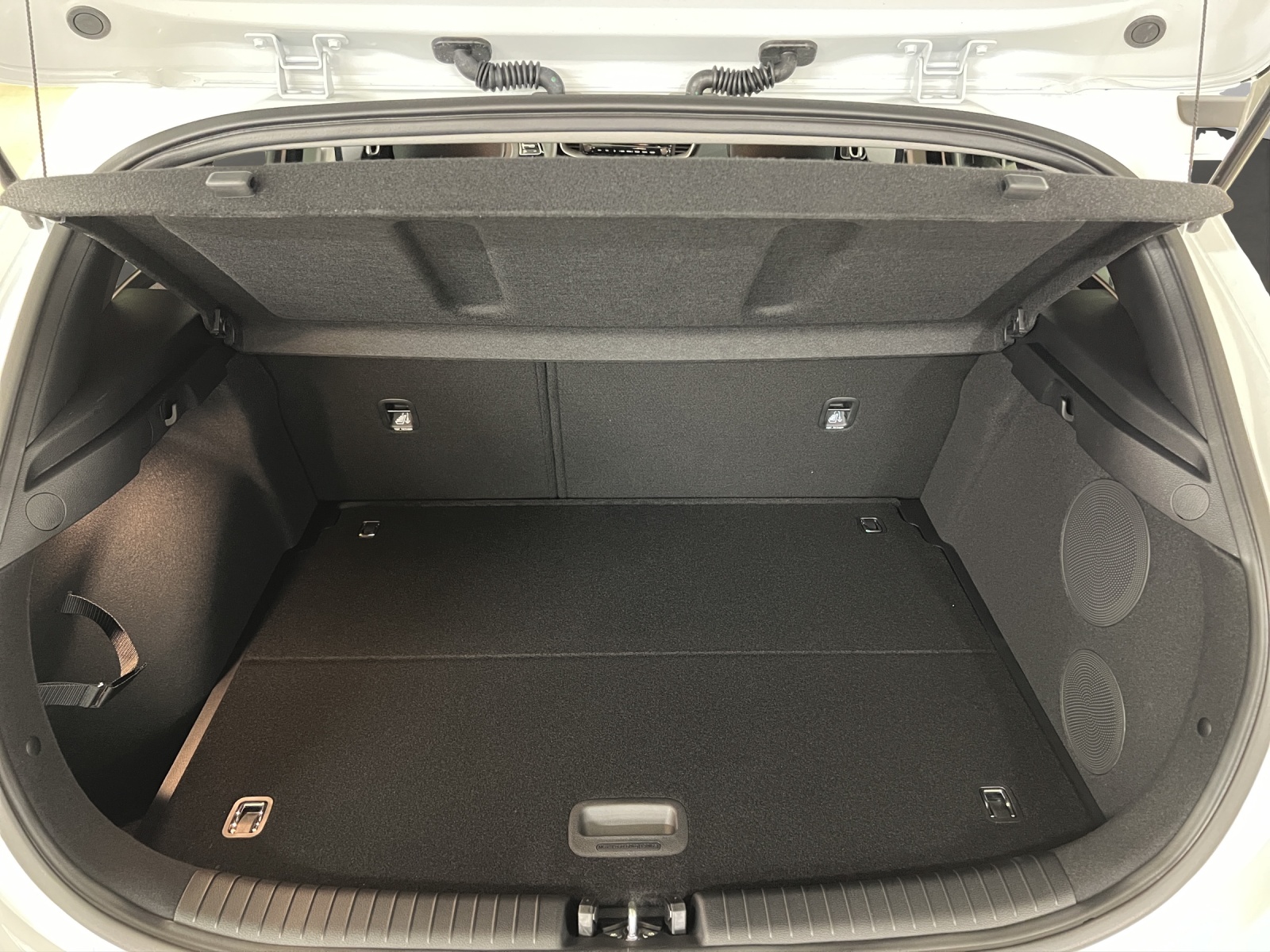 KIA Ceed 1.5 T Power-image-12