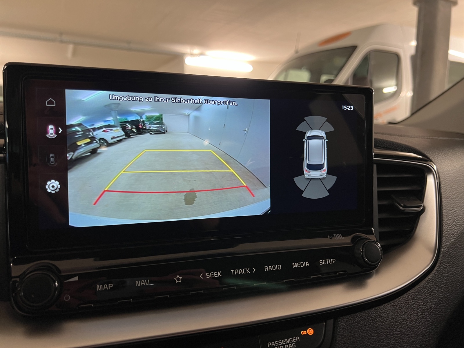 KIA Ceed 1.5 T Power-image-15