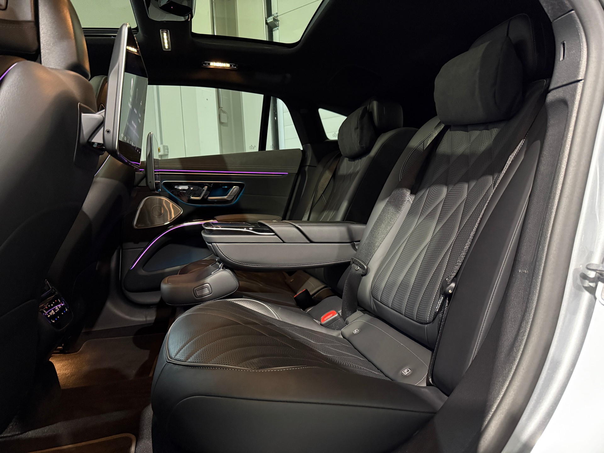 MERCEDES-BENZ EQS 580 4Matic Edition 1 Premium-Plus-Paket-image-12