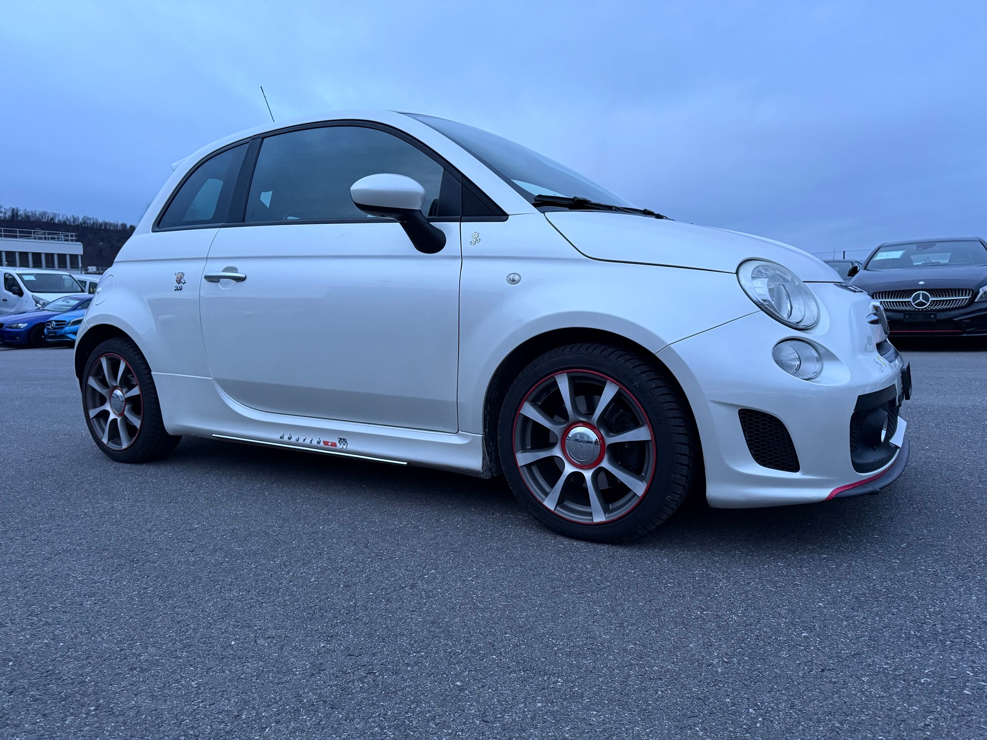 FIAT 500 1.4 16V Turbo Abarth-image-8