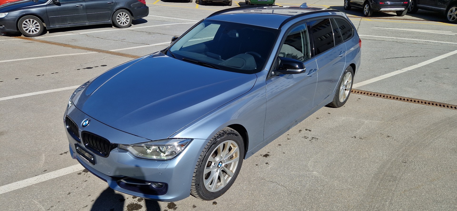 BMW 335d xDrive Touring Steptronic-image-5
