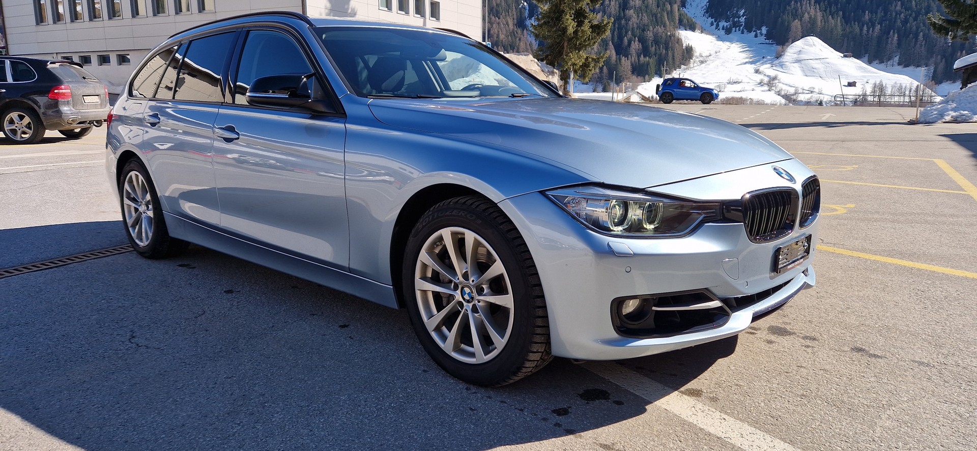 BMW 335d xDrive Touring Steptronic-image-1