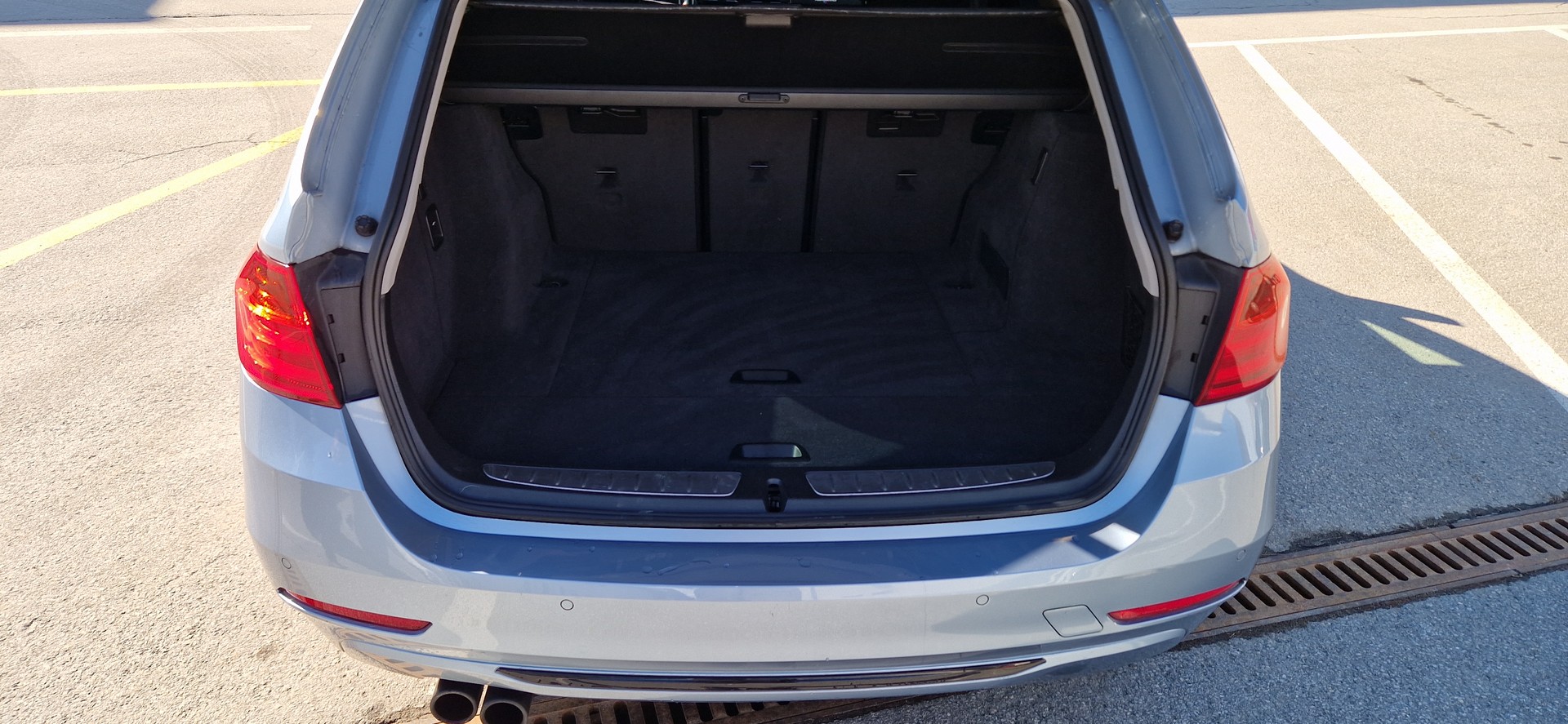 BMW 335d xDrive Touring Steptronic-image-7