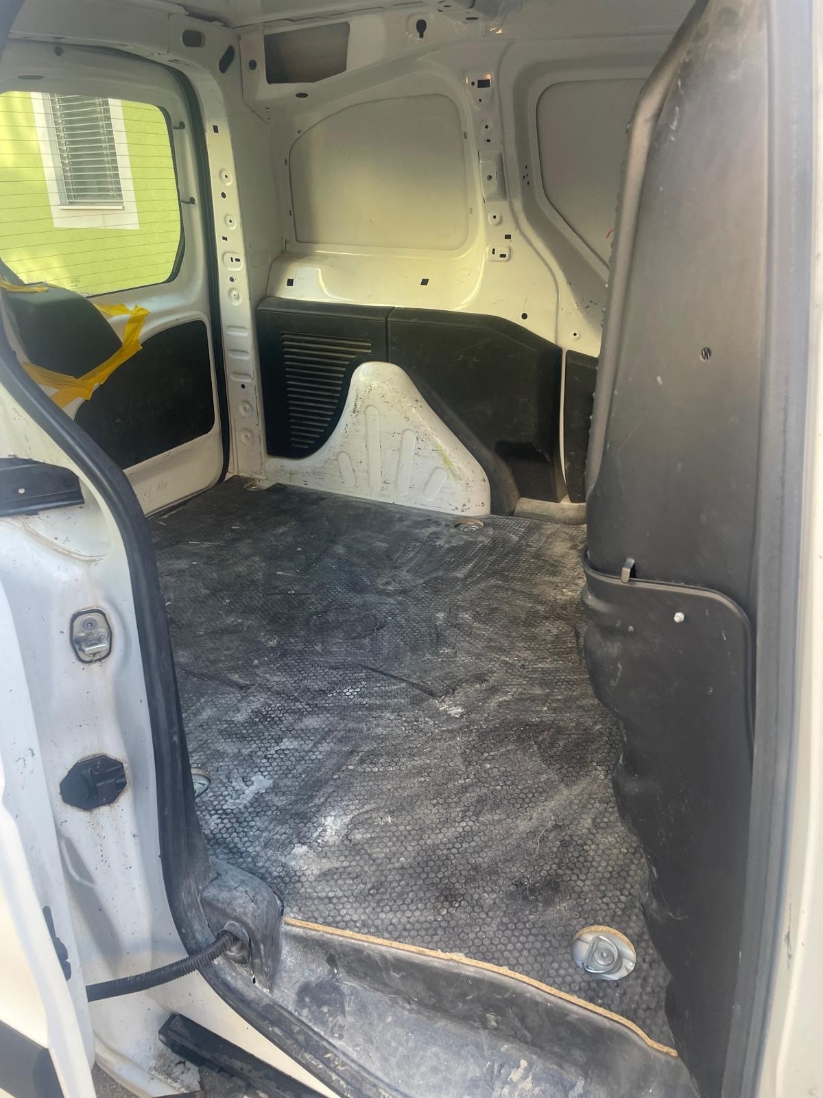 PEUGEOT Partner 1.6 VTi Access-image-6