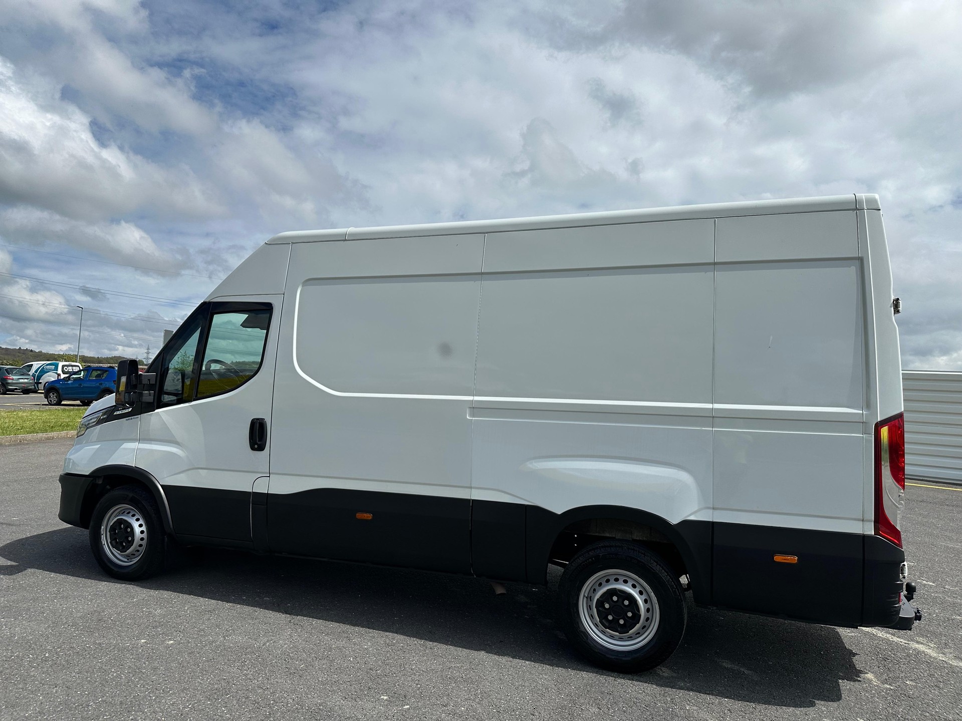 IVECO 35 S 16H A8 V-image-16