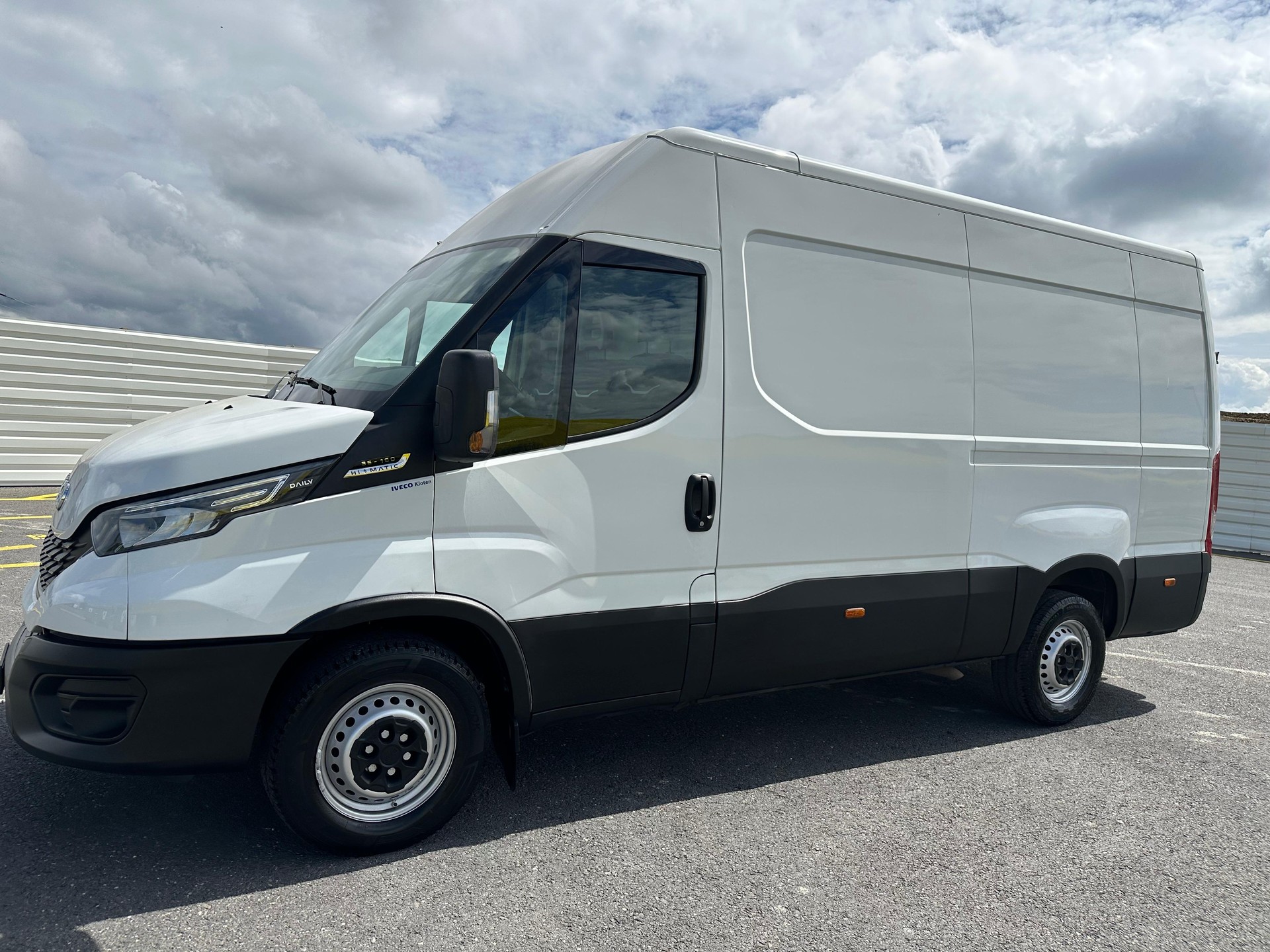 IVECO 35 S 16H A8 V-image-18