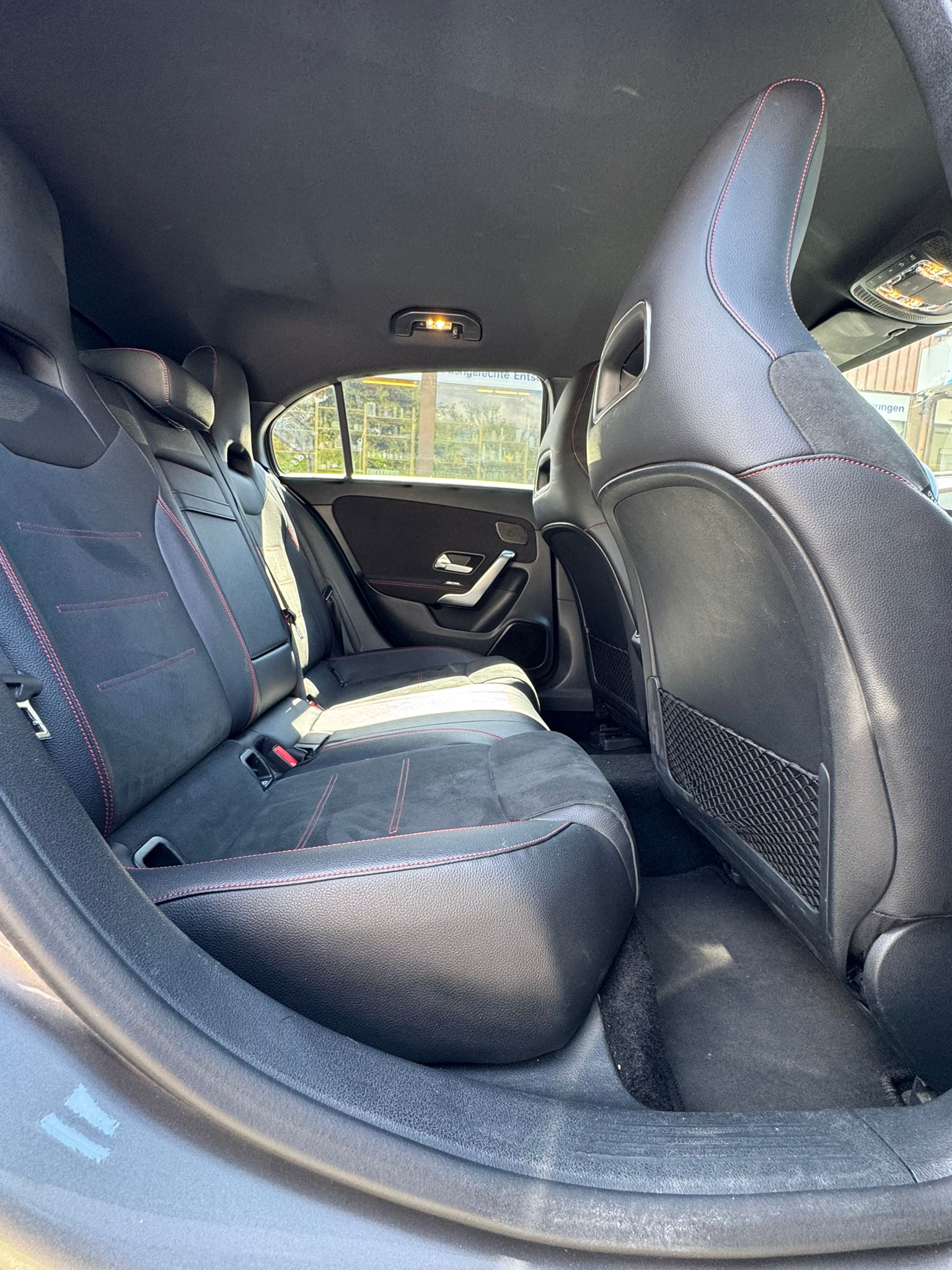 MERCEDES-BENZ A 180 d-image-13
