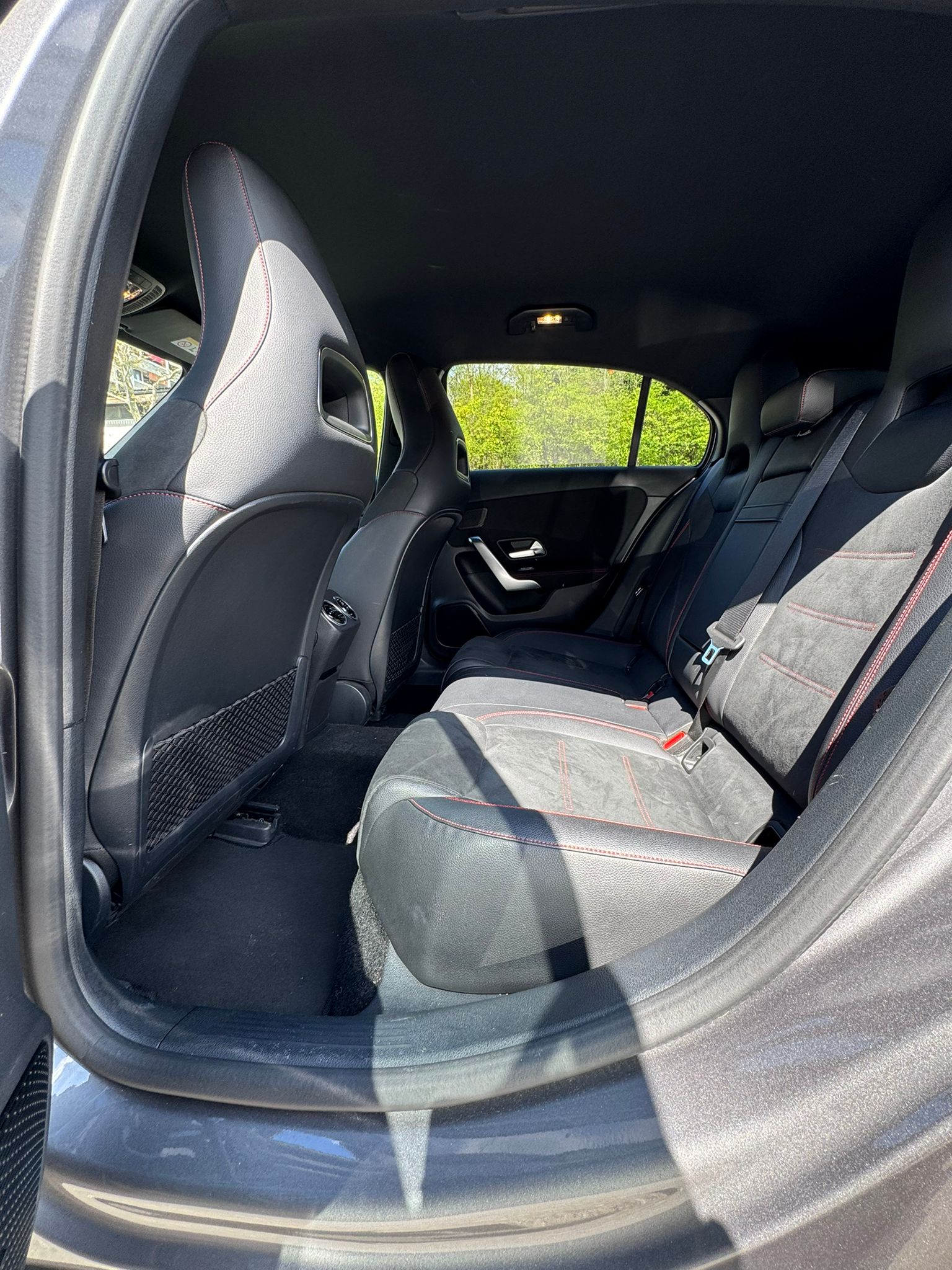 MERCEDES-BENZ A 180 d-image-11