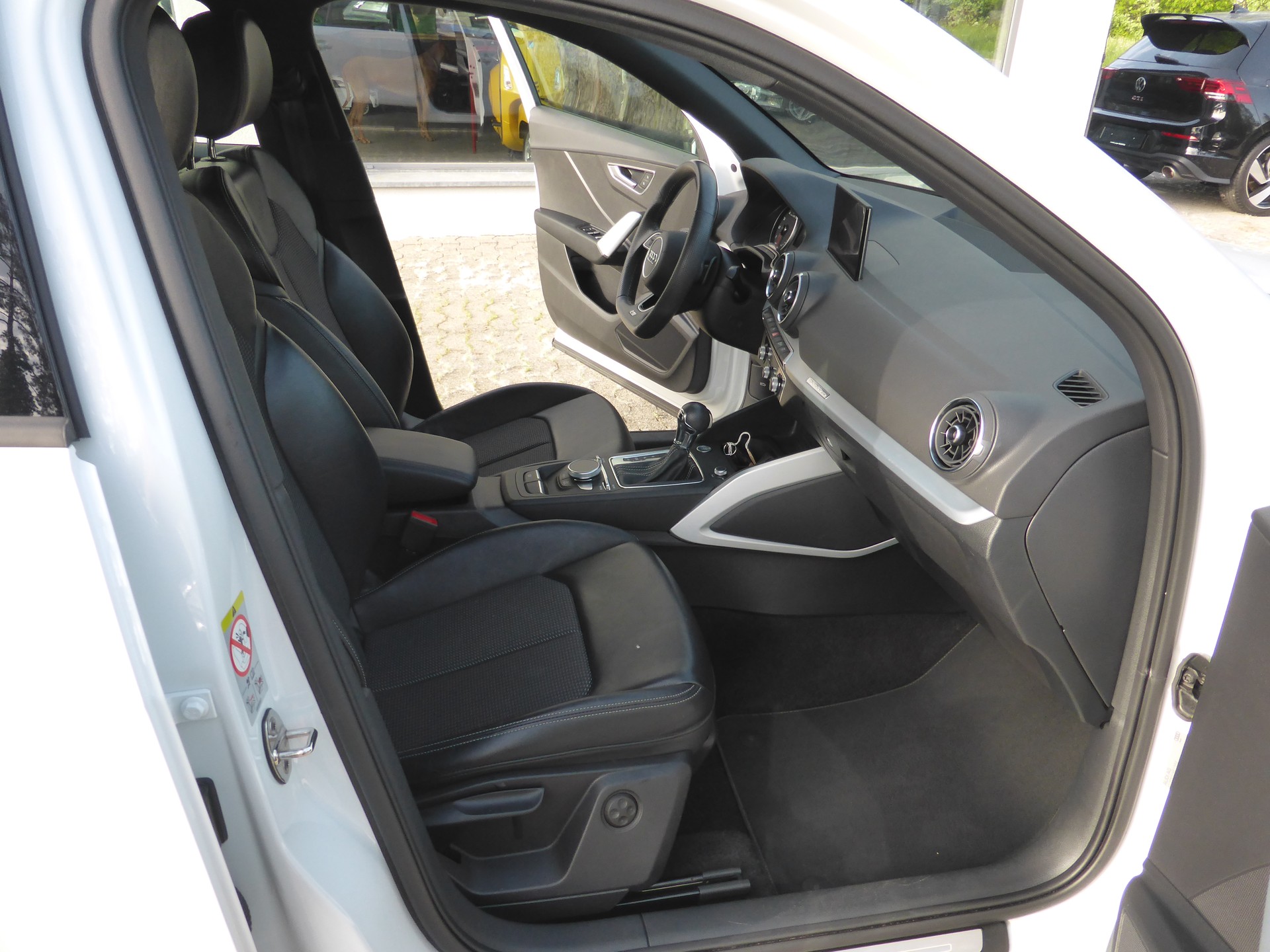AUDI Q2 40 TFSI Sport quattro S-tronic-image-15