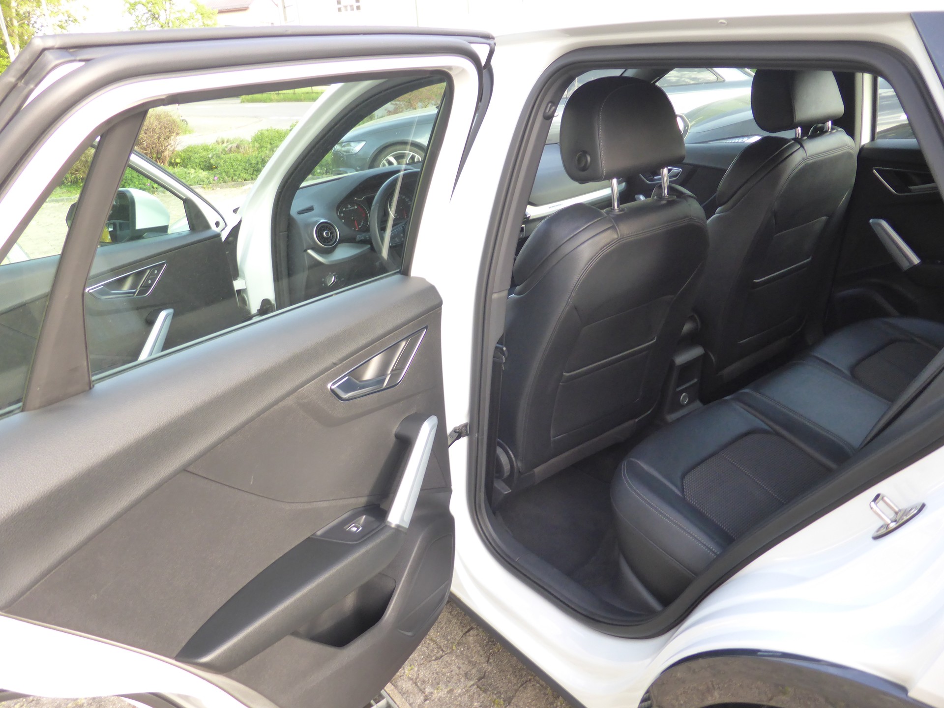 AUDI Q2 40 TFSI Sport quattro S-tronic-image-13