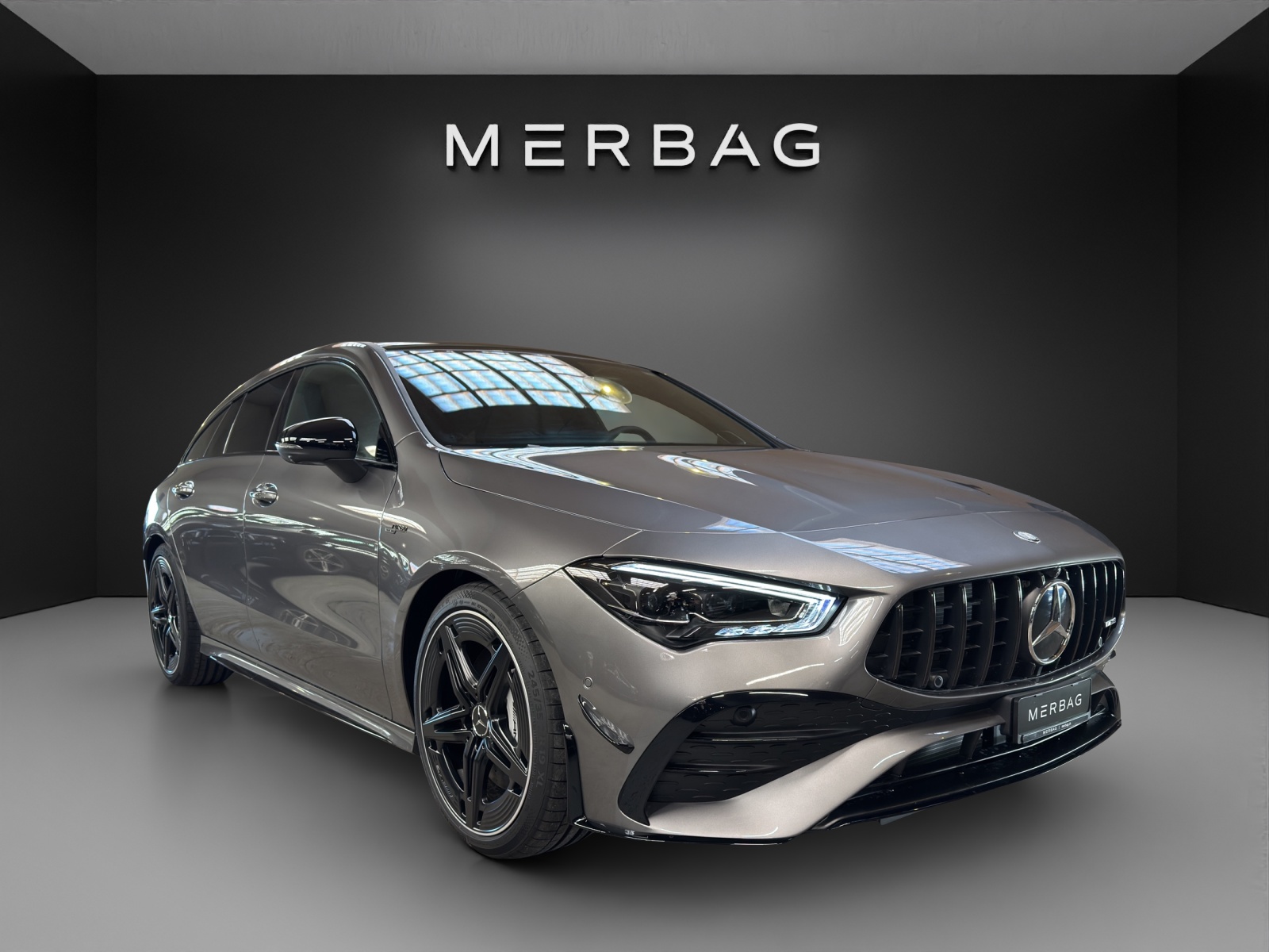 MERCEDES-BENZ CLA Shooting Brake 35 AMG 4Matic 8G-DCT