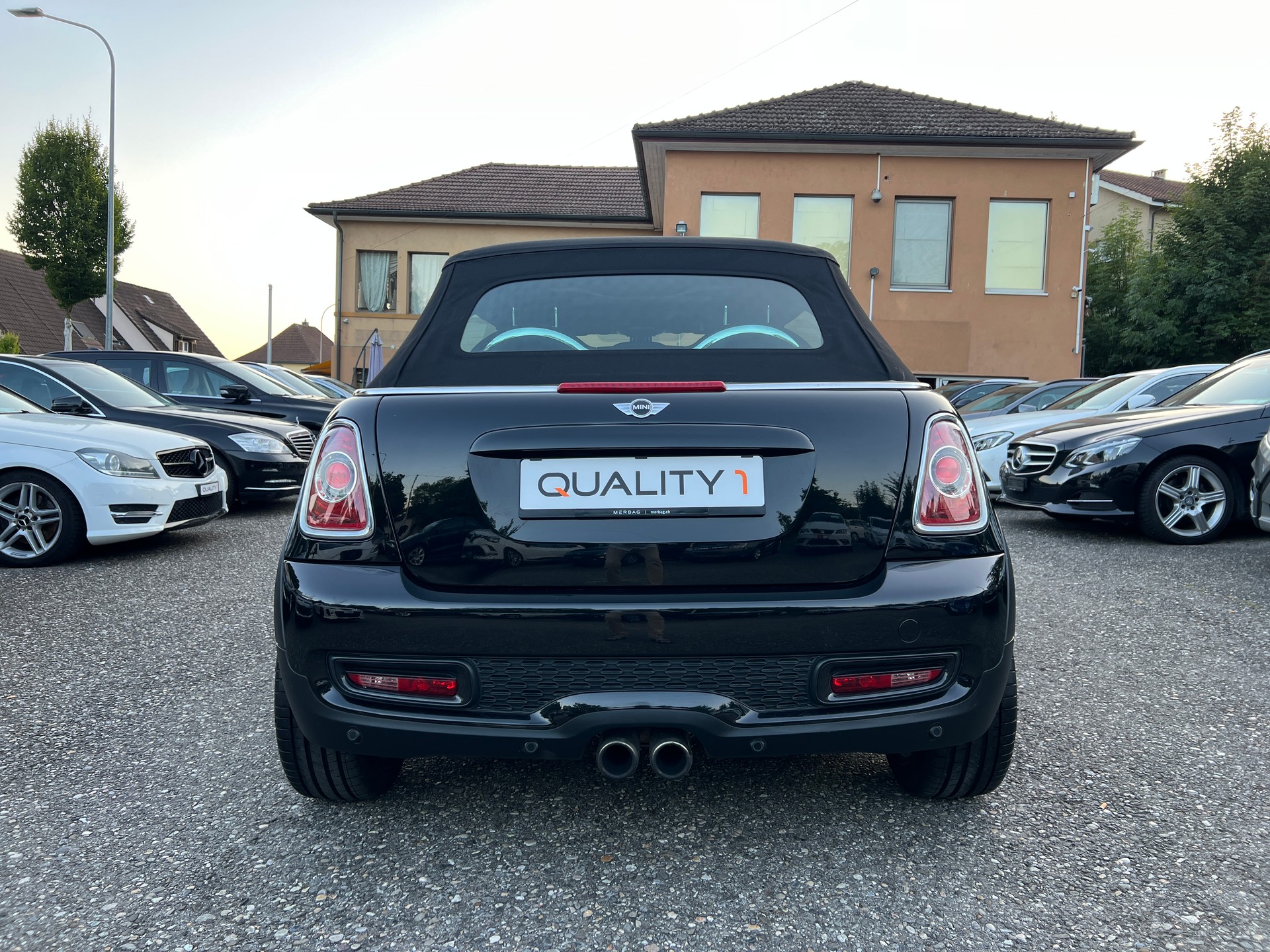 MINI Cooper S Cabriolet-image-10