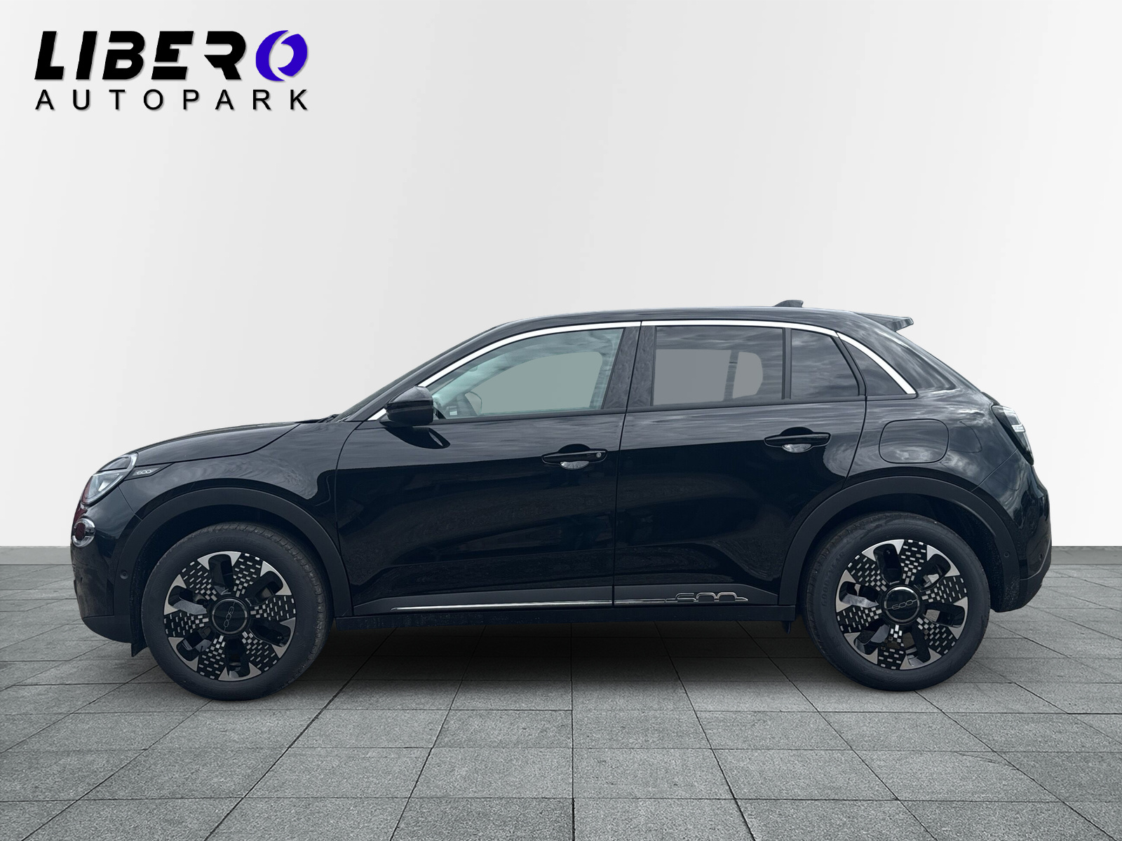 FIAT 600 1.2 Hybrid La Prima-image-1