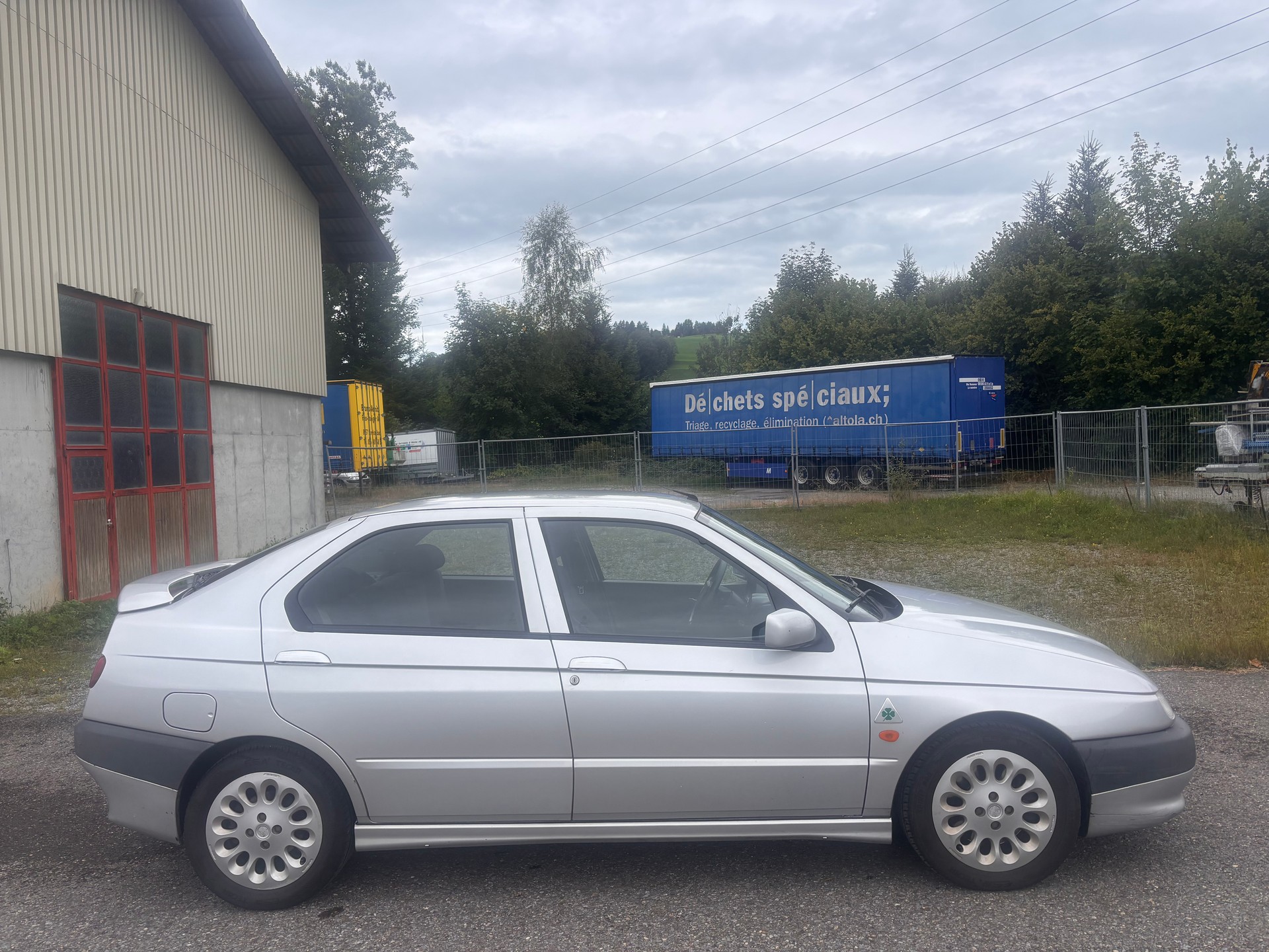 ALFA ROMEO 146 2.0 Ti 16V-image-1
