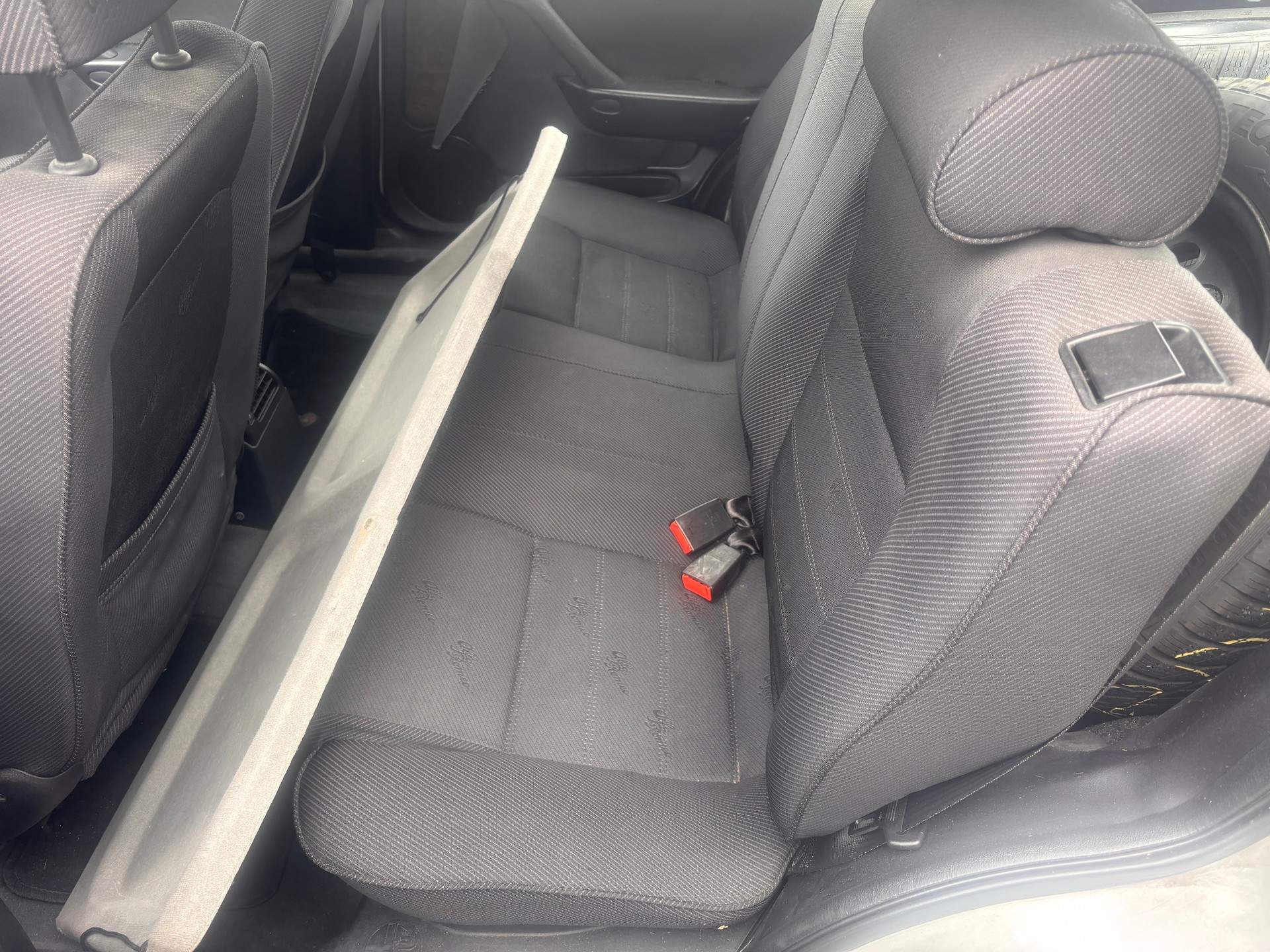 ALFA ROMEO 146 2.0 Ti 16V-image-8