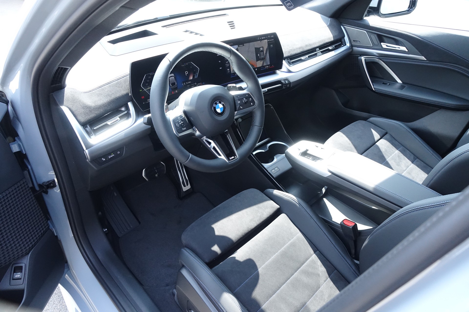 BMW X2 xDr 20d 48V M Sp. Pro-image-2