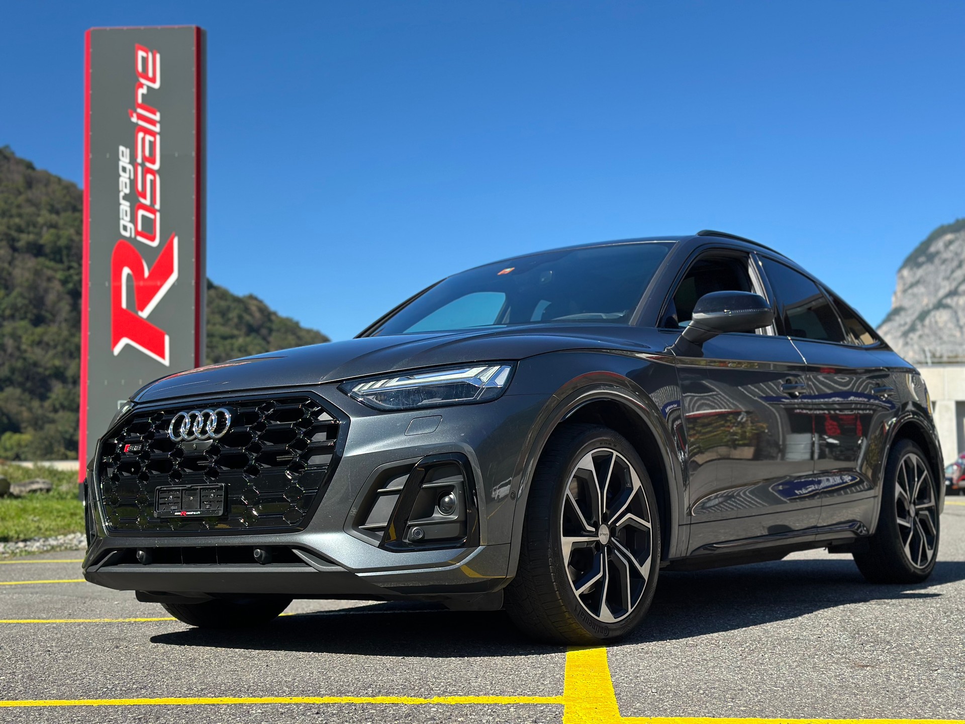 AUDI SQ5 Sportback TDI quattro tiptronic-image-0