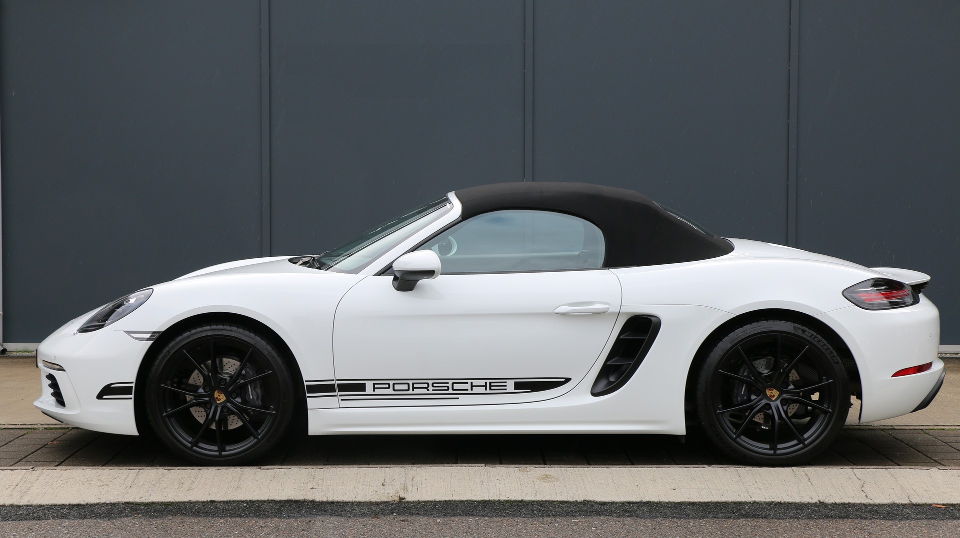 PORSCHE 718 Boxster 2.0 PDK-image-2