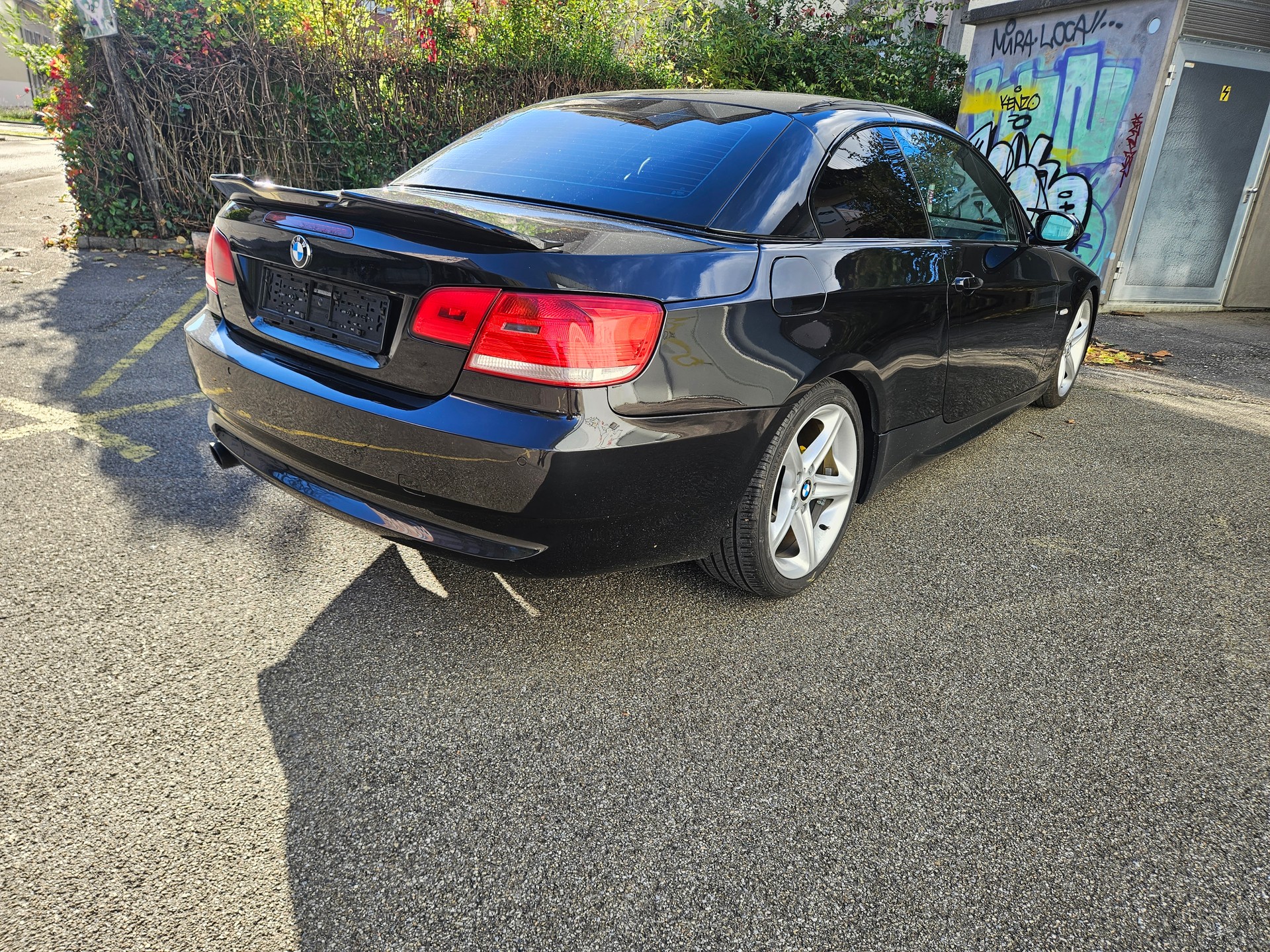 BMW 320i Cabriolet Steptronic-image-5