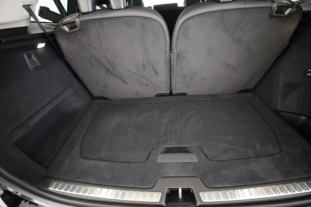 VOLVO XC90 2.0 T8 TE Ultra Dark eAWD-image-12