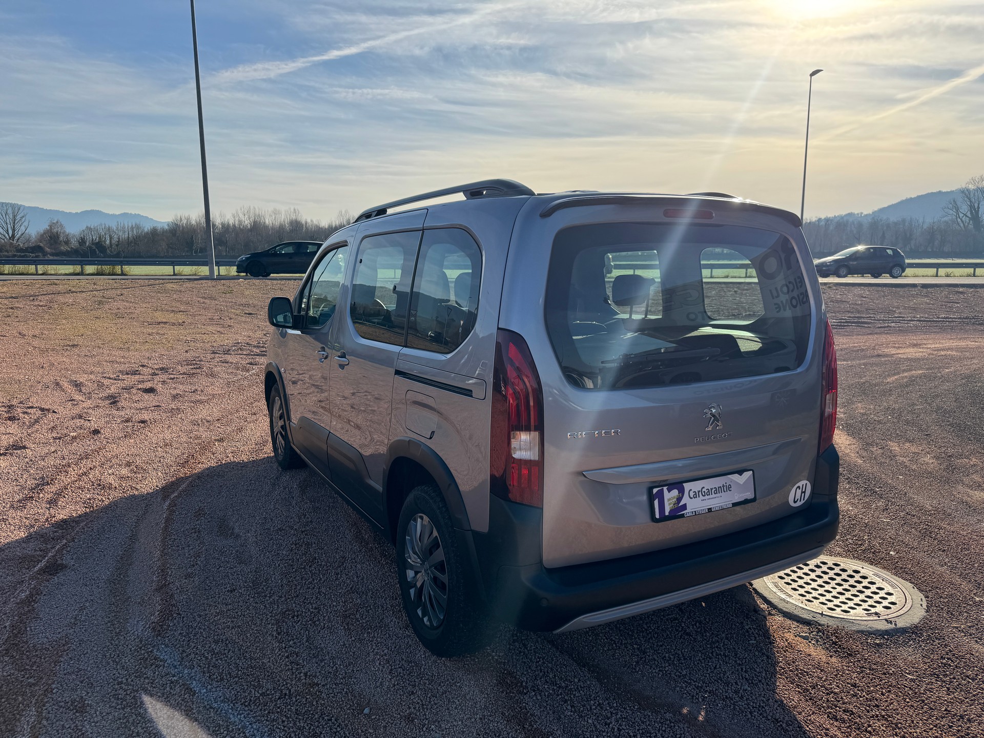PEUGEOT Rifter 1.5 BlueHDi Allure Pack EAT8-showroom-element-2
