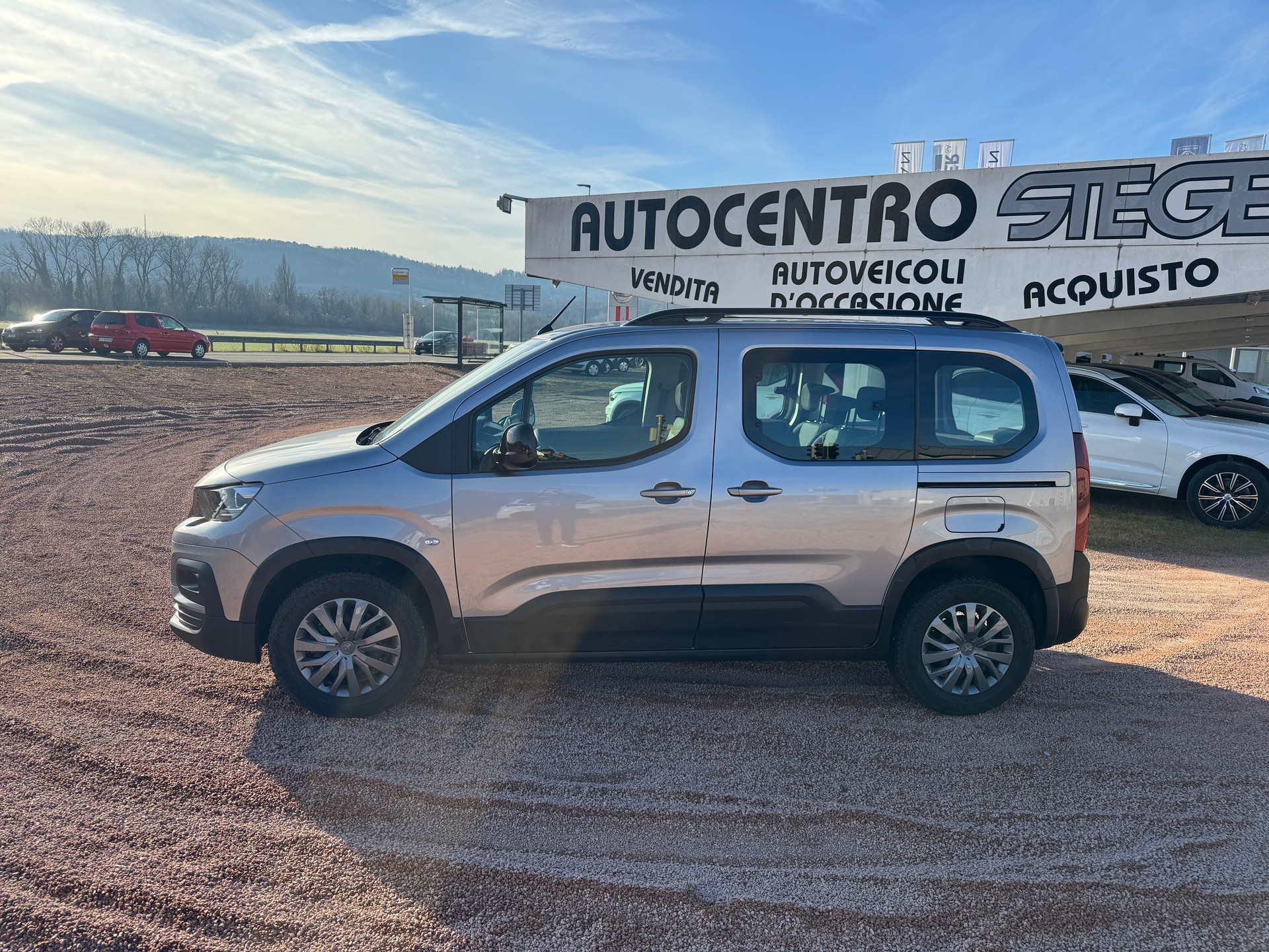 PEUGEOT Rifter 1.5 BlueHDi Allure Pack EAT8-showroom-element-1