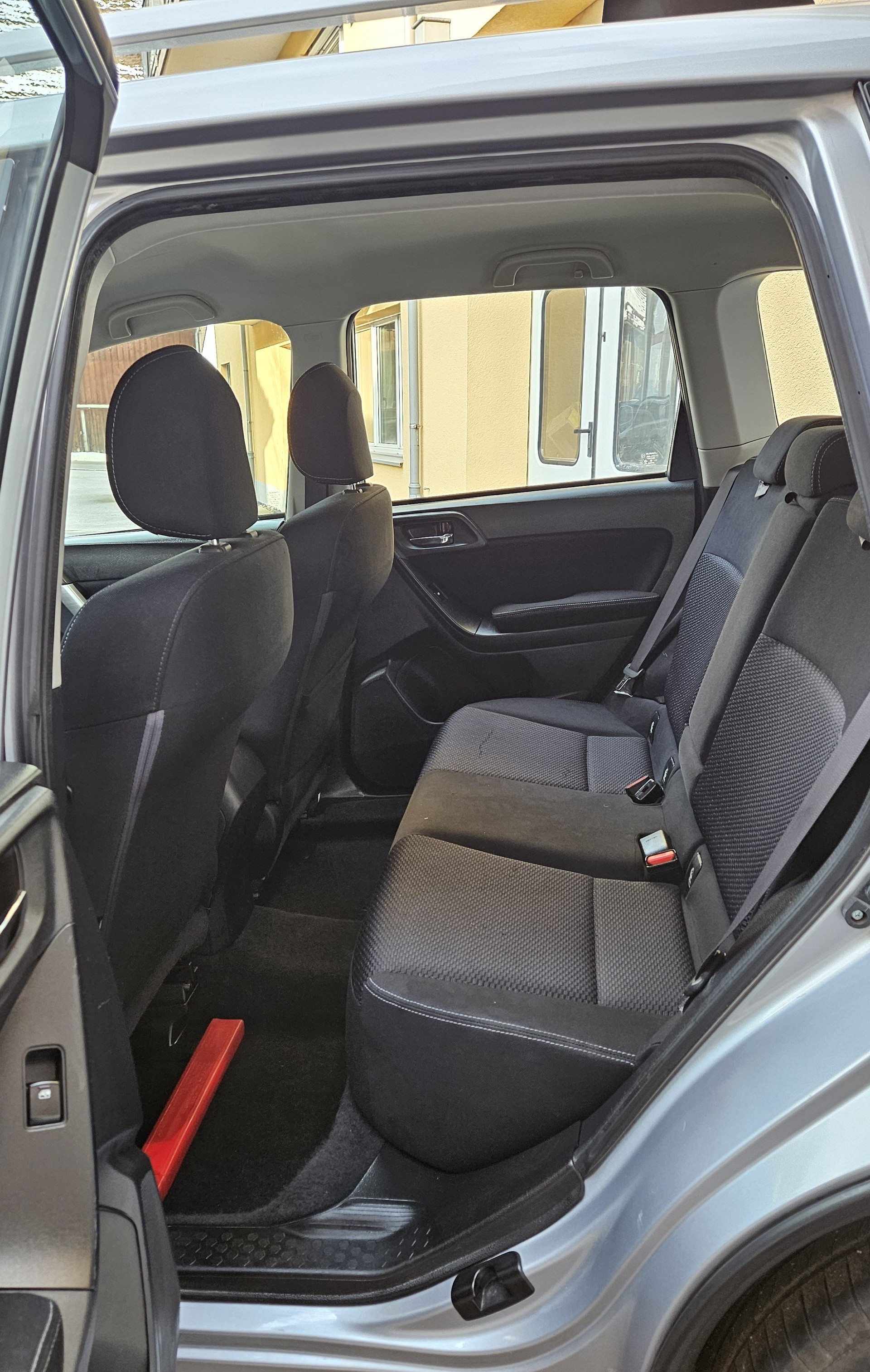 SUBARU Forester 2.0D Swiss-image-4