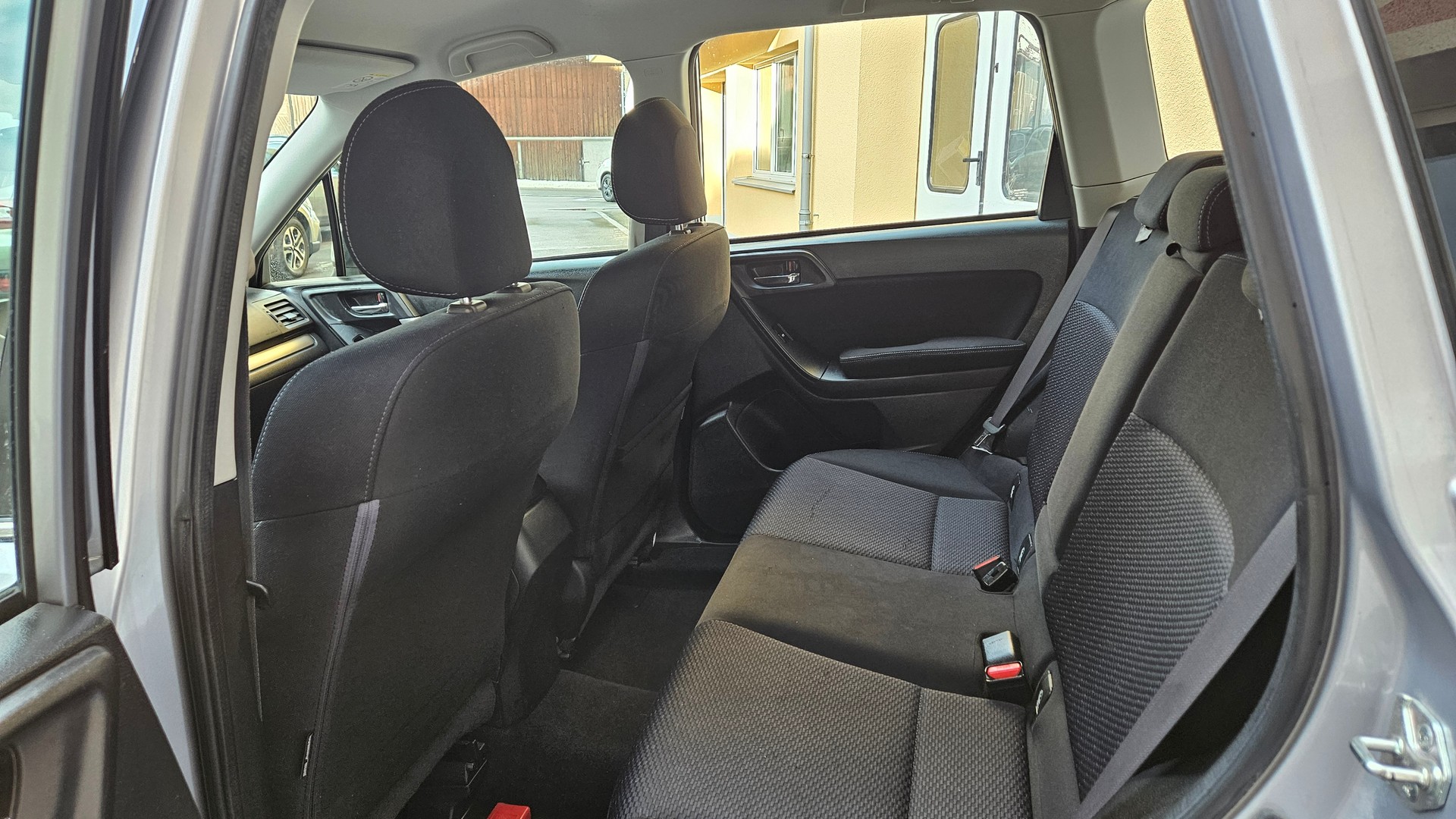SUBARU Forester 2.0D Swiss-image-5