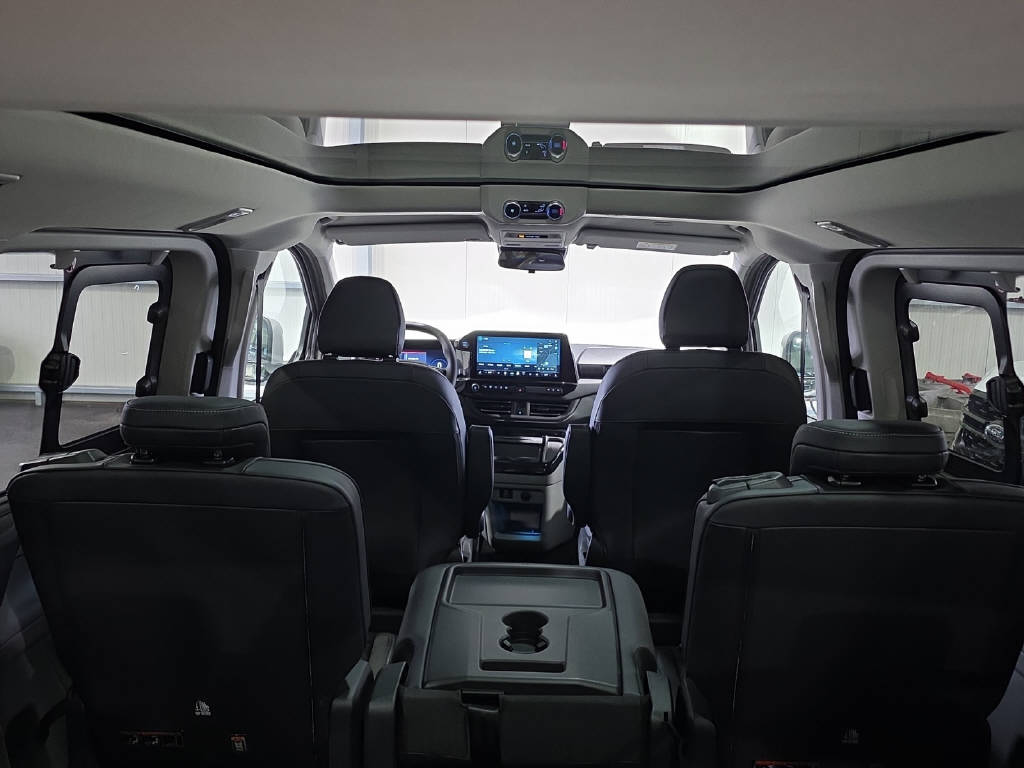FORD Tourneo Custom Bus 320 L1 2.0 EcoBlue 170 PS Titanium X 4x4-image-16