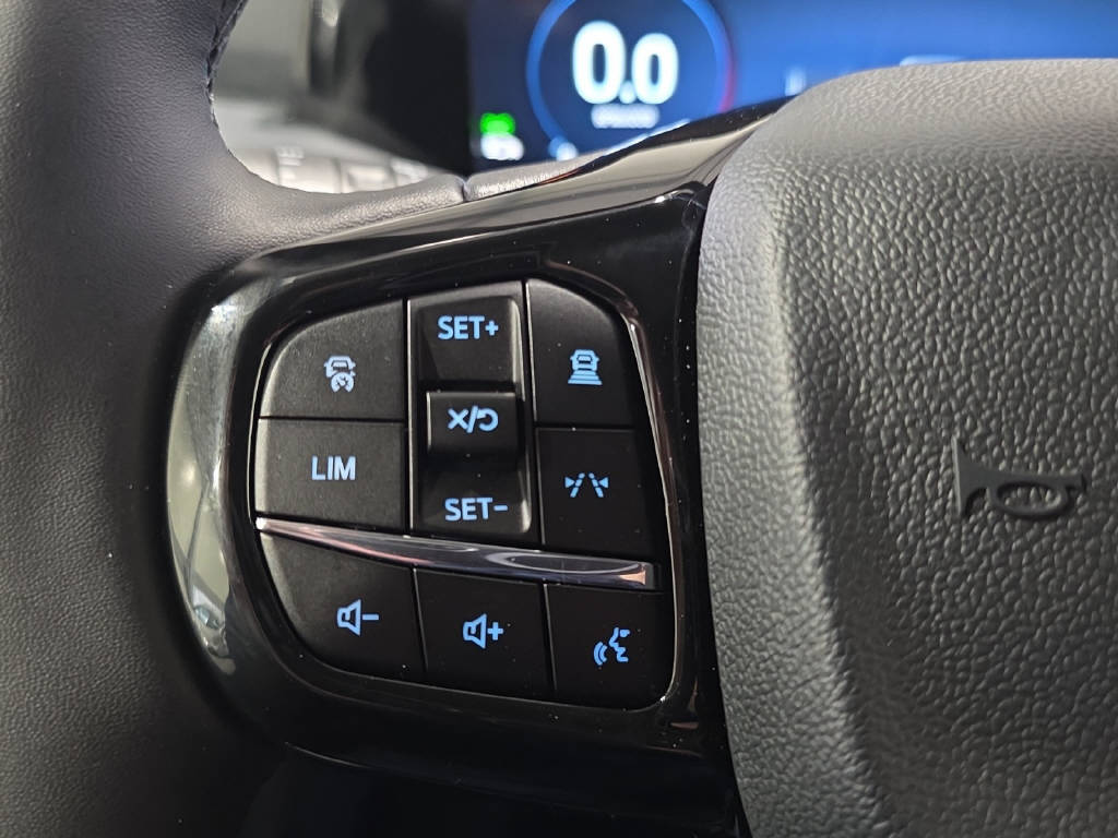 FORD Tourneo Custom Bus 320 L1 2.0 EcoBlue 170 PS Titanium X 4x4-image-9