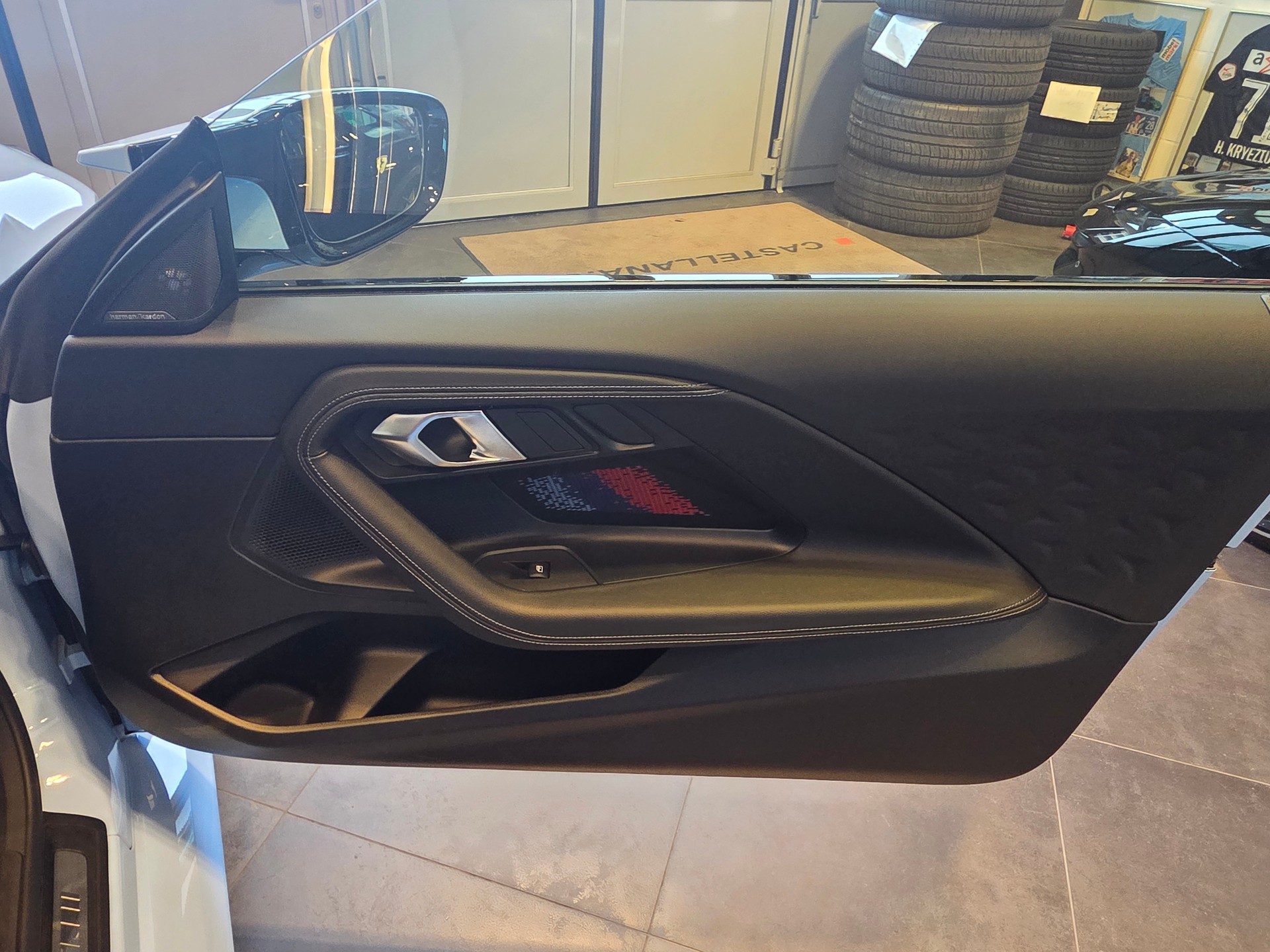 BMW M2 Steptronic-image-18