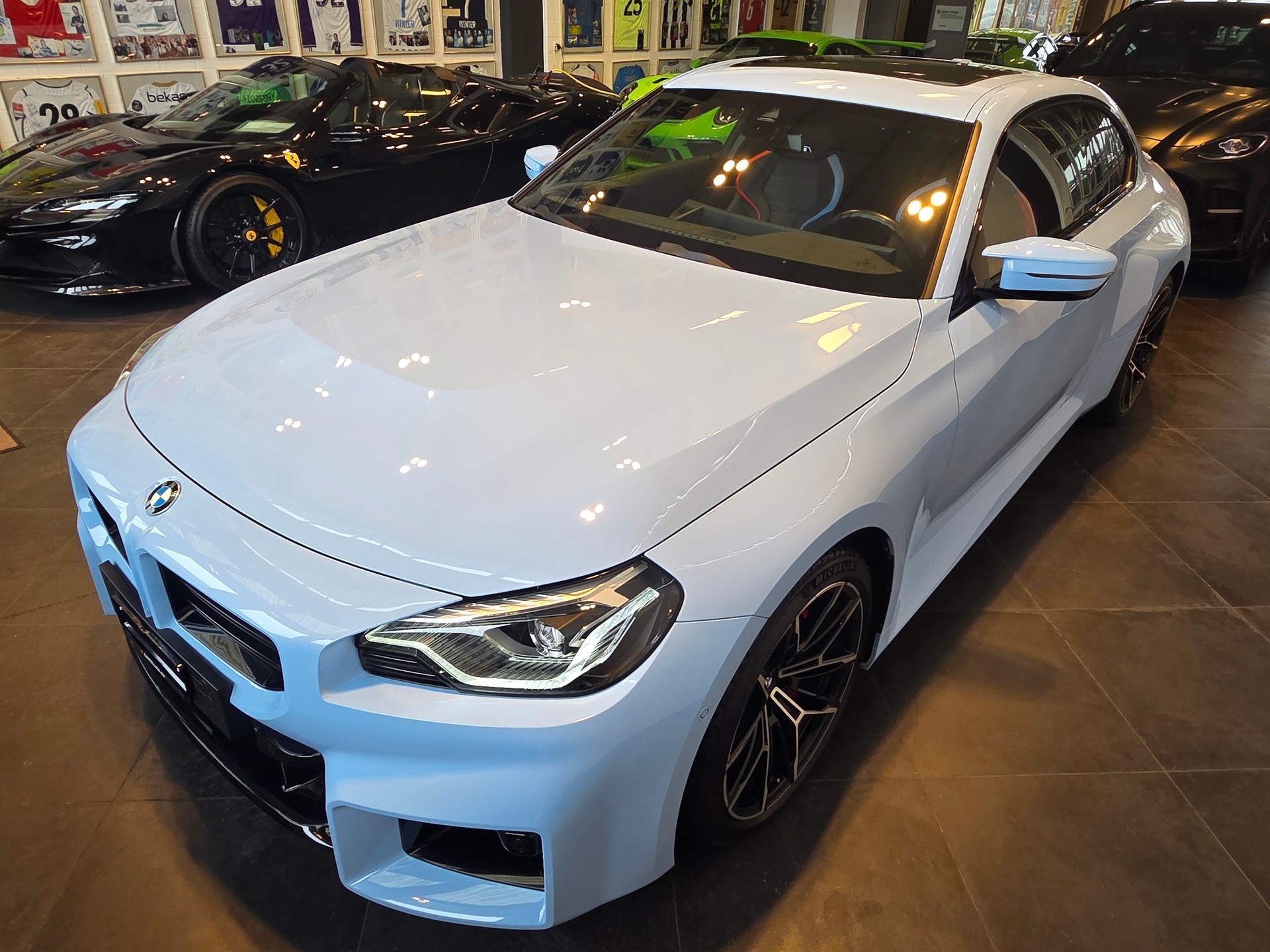 BMW M2 Steptronic-image-2