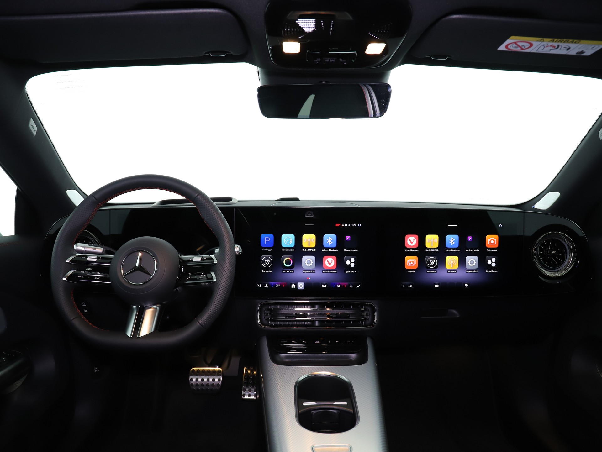 MERCEDES-BENZ CLA 220 8G-DCT 4Matic-image-12