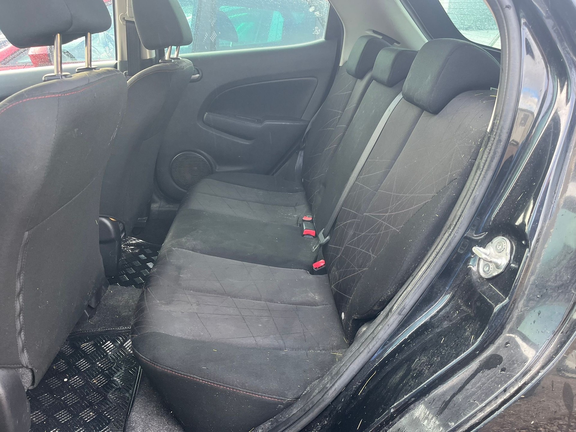 MAZDA 2 1.3i 16V Exclusive-image-6